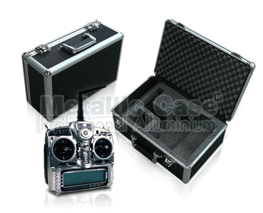กระเป๋าวิทยุบังคับ FUTABA DSX9 (2.4) ขนาด 39.5x25.5x15.5 ซม. รหัสสินค้า 3074-11-5210 (T1C3H1K7P2)