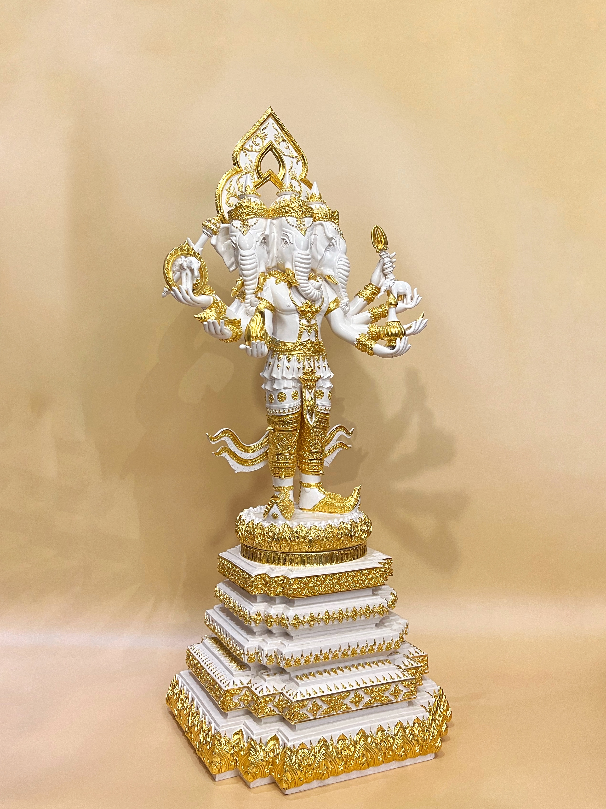 พระพิฆเนศ ปางตรีมุขคณปติ หน้าตัก 12 นิ้ว