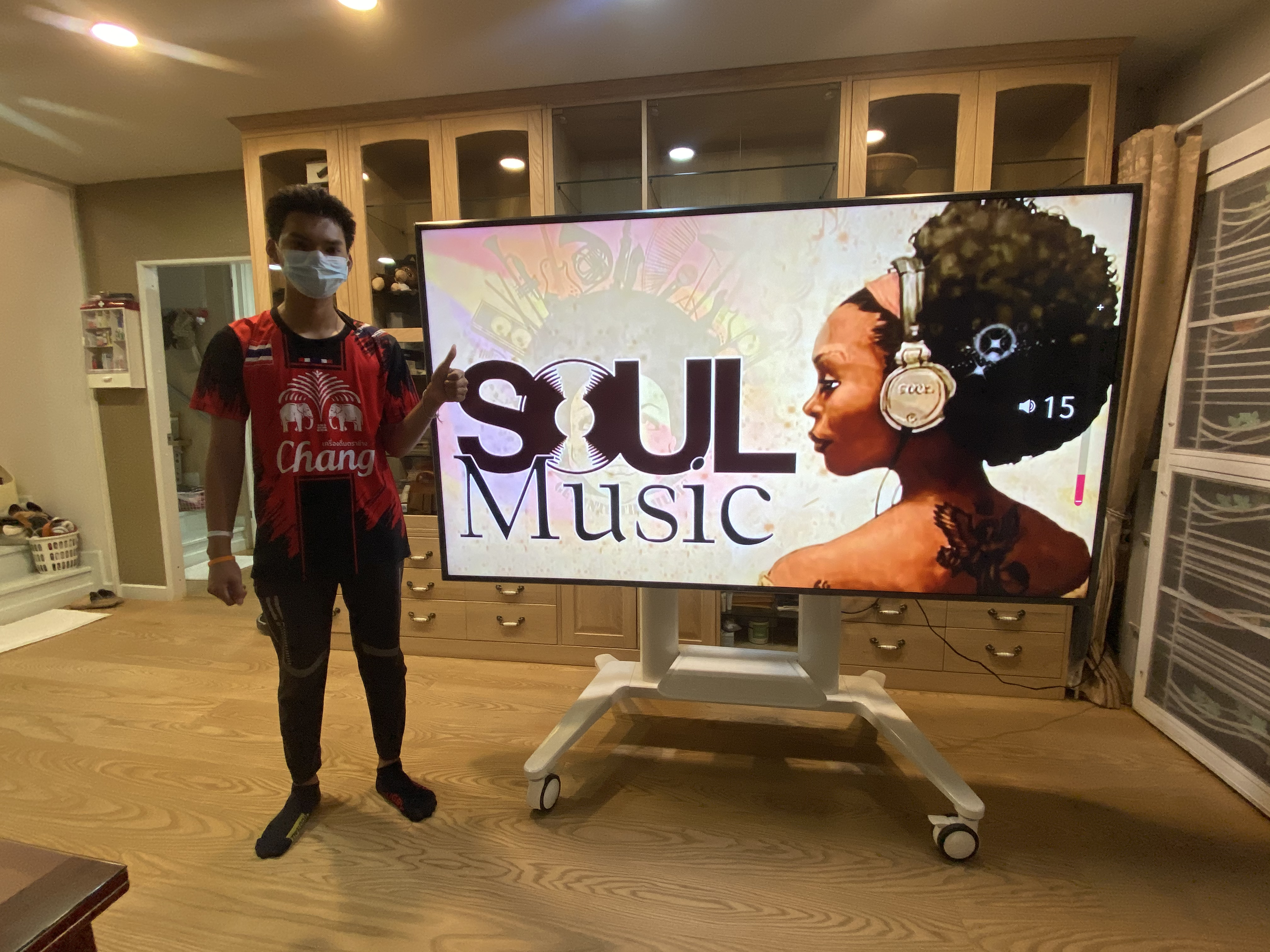 JMTVSTAND MT-F9400 ขาตั้งพื้นทีวีมีล้อเลื่อนTV Stand วัสดุ Aluminium อลูมิเนียม{สีขาว} แข็งแรง สวยหรู ทรงทันสมัย รองรับทีวี 70"-120"นิ้ว{รับประกัน 3 ปี}0964746498