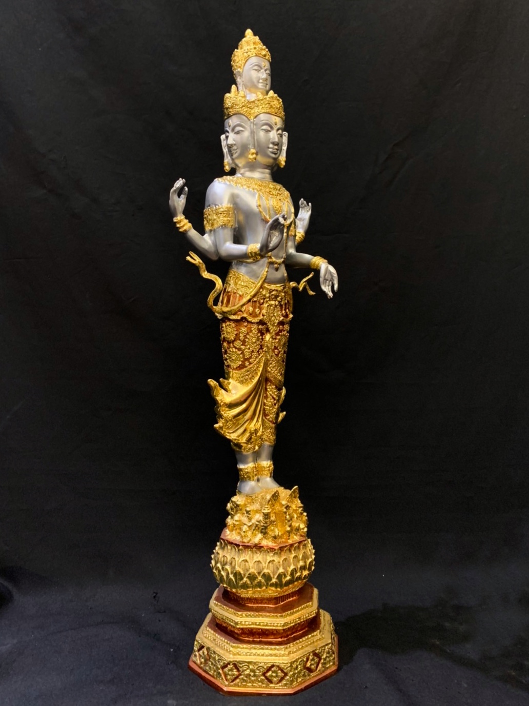 พระตรีมูรติ หน้าตัก 9 นิ้ว