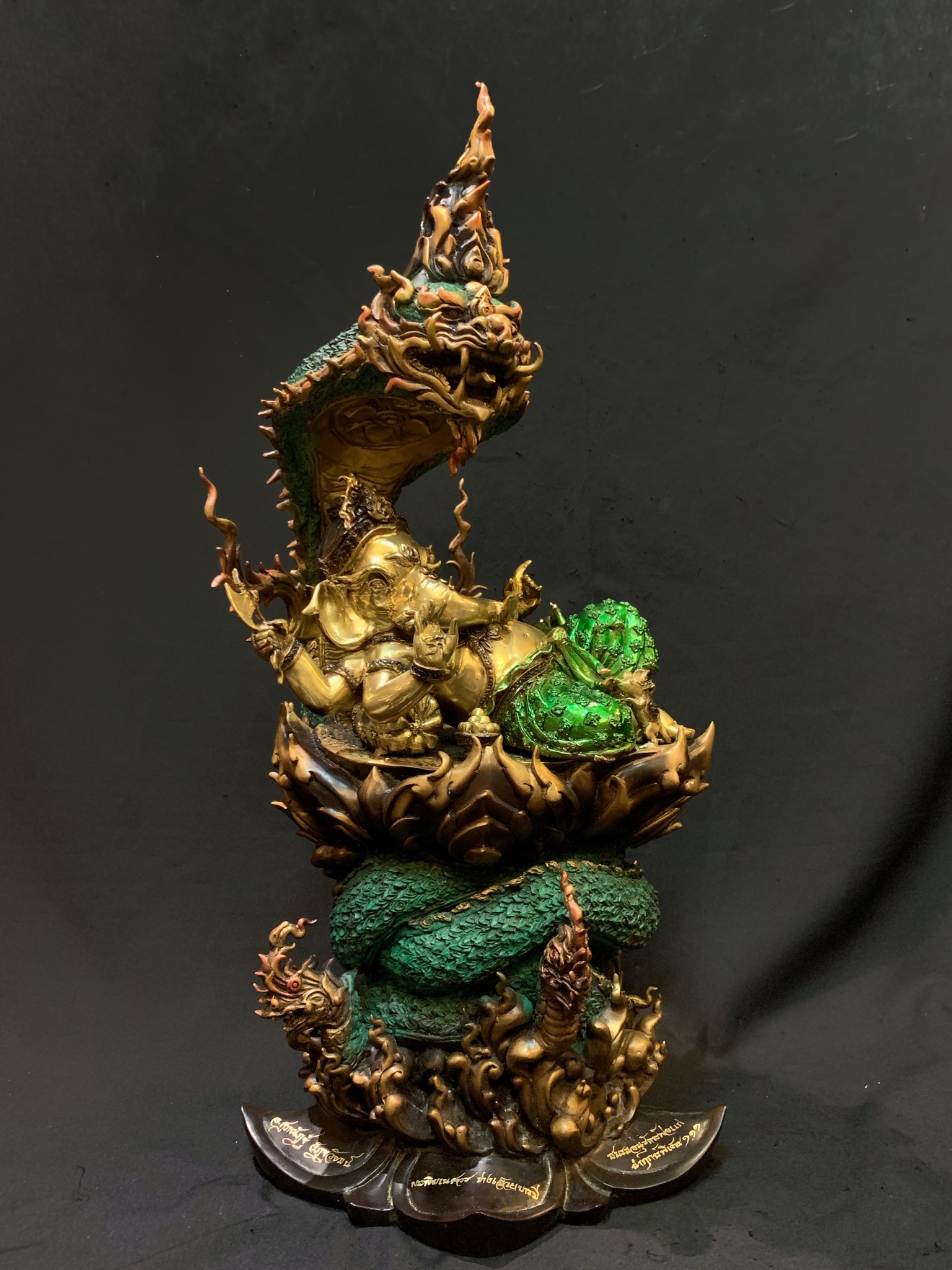 พระพิฆเนศ ปางเสวยบารมี