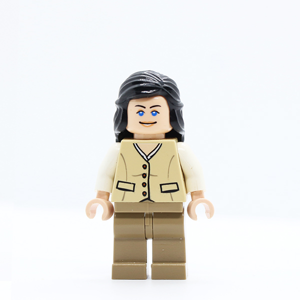 Marion Ravenwood - Tan Outfit