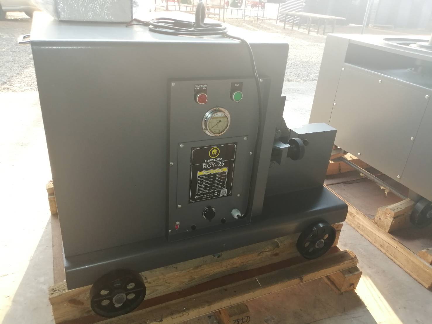 OPOR เครื่องตัดเหล็ก 25 มิล ระบบไฮดรอลิก รุ่น RCY-25