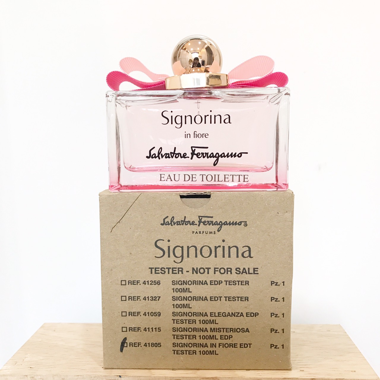 น้ำหอม (กล่องเทสเตอร์) Salvatore Ferragamo Signorina In Fiore 100ml ของแท้ 100%