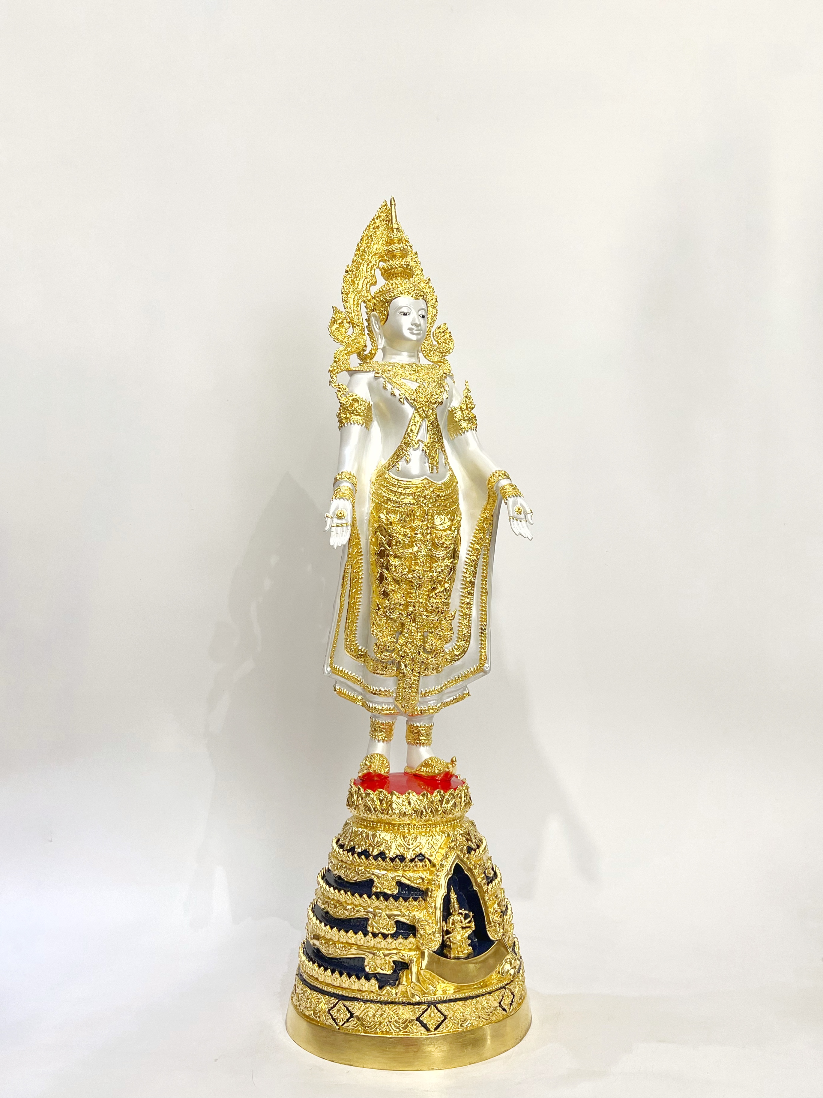 พระพุทธมหาจักรพรรดิ ปางเปิดโลก สูง 32 นิ้ว