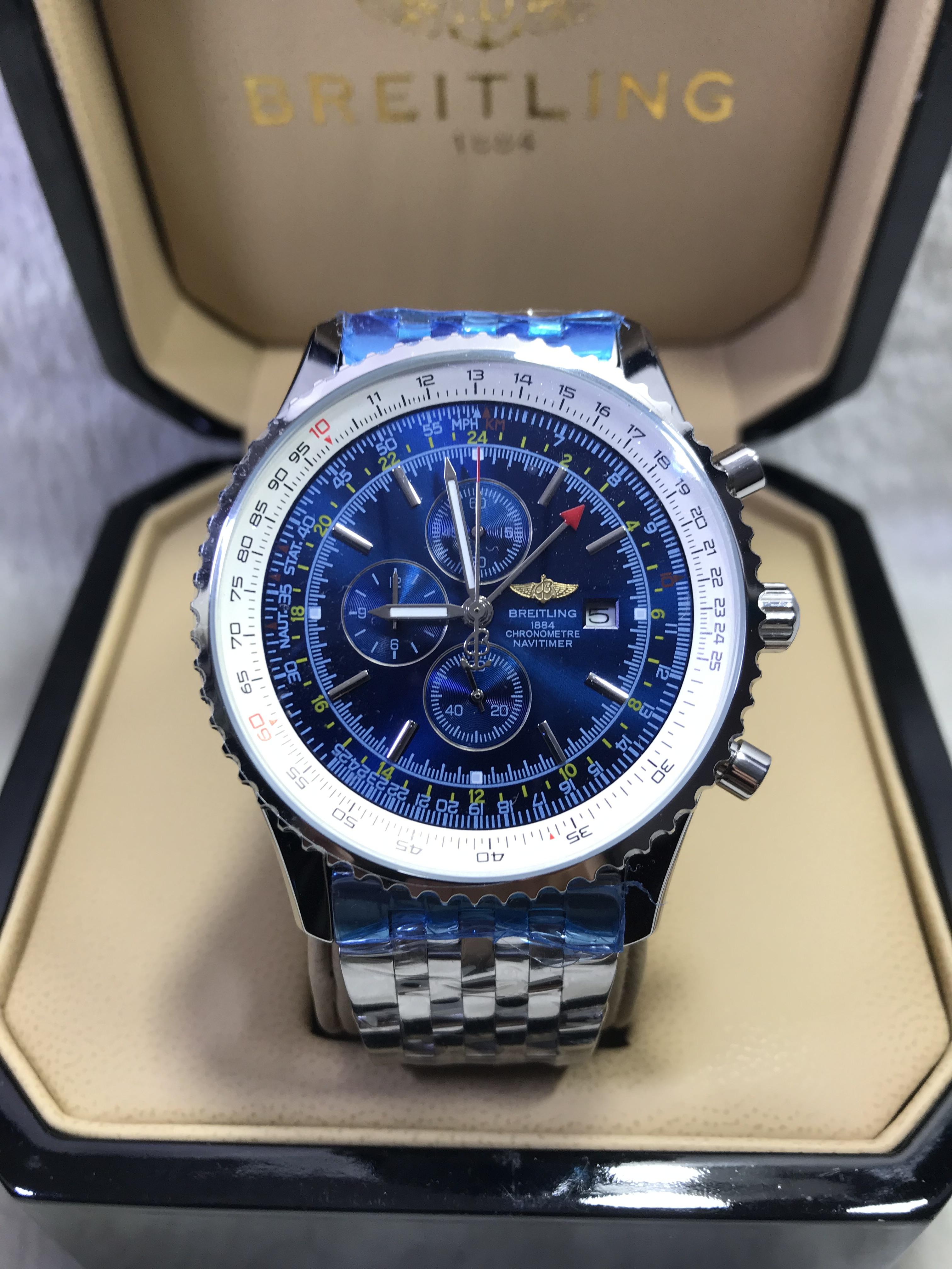 Breitling Navitimer