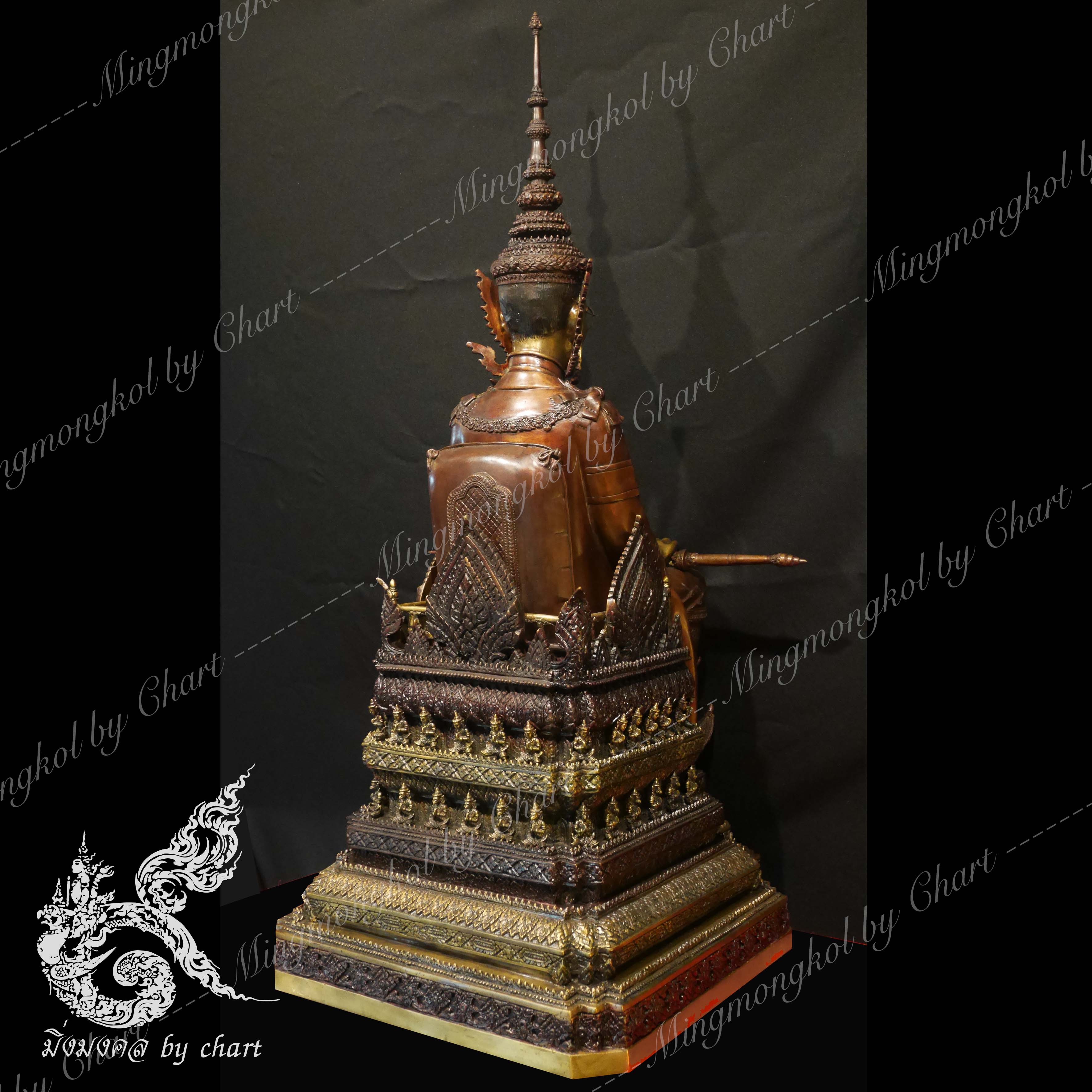 รัชกาลที่ 9 นั่งบัลลังก์ หน้าตัก 16 นิ้ว