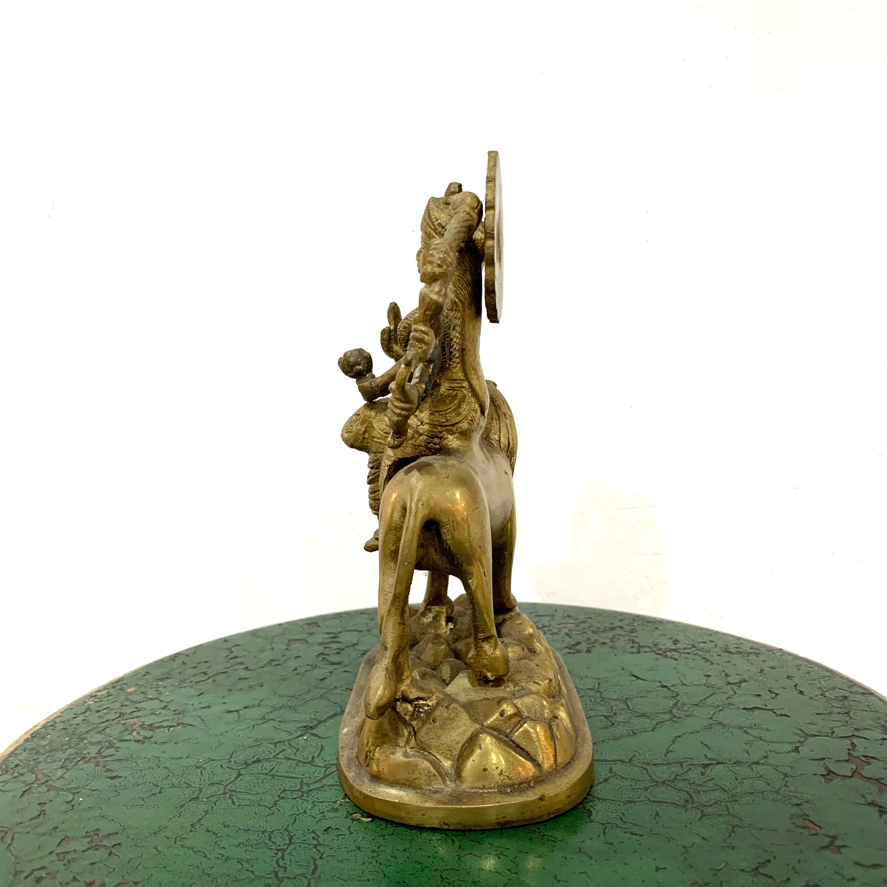 พระแม่อุมาเทวี ปางมหาทุรคา หรือ พระแม่ทุรคาทรงราชสีห์ (พระแม่อุมาขี่เสือ) หน้าตัก 2 นิ้ว