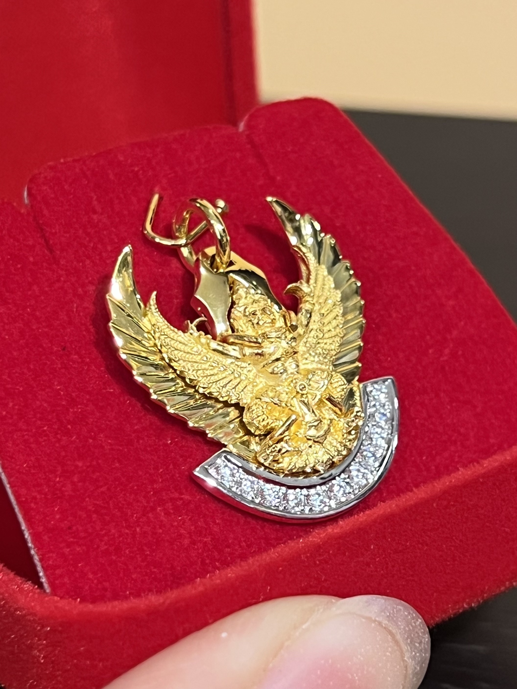 พญาครุฑ รุ่น ราชาทรัพย์ (พิมพ์เล็ก)