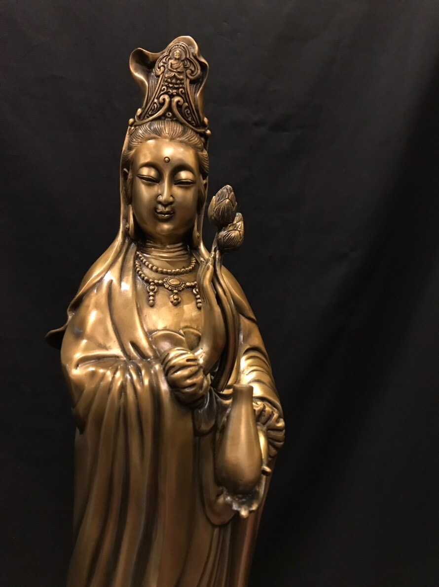 พระโพธิสัตว์กวนอิม ศาลเจ้าแม่กวนอิม(ตำหนักโชคชัย4)