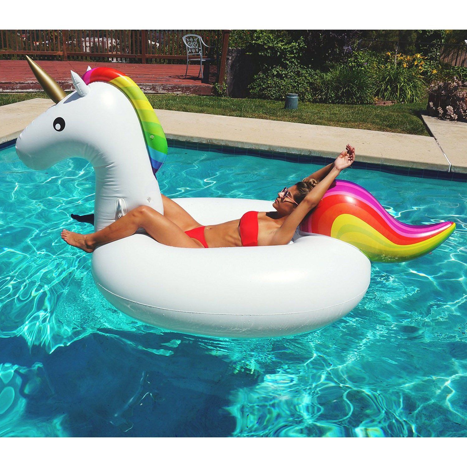 ห่วงยางยูนิคอร์นสีรุ้ง ขนาดใหญ่ Inflatable Giant Unicorn Rainbow Float