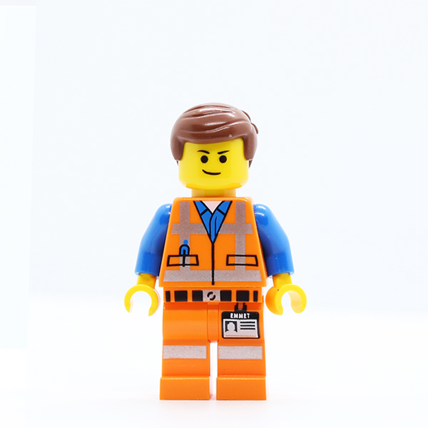 Emmet - Lopsided Closed Mouth Smile, without Piece of Resistance
