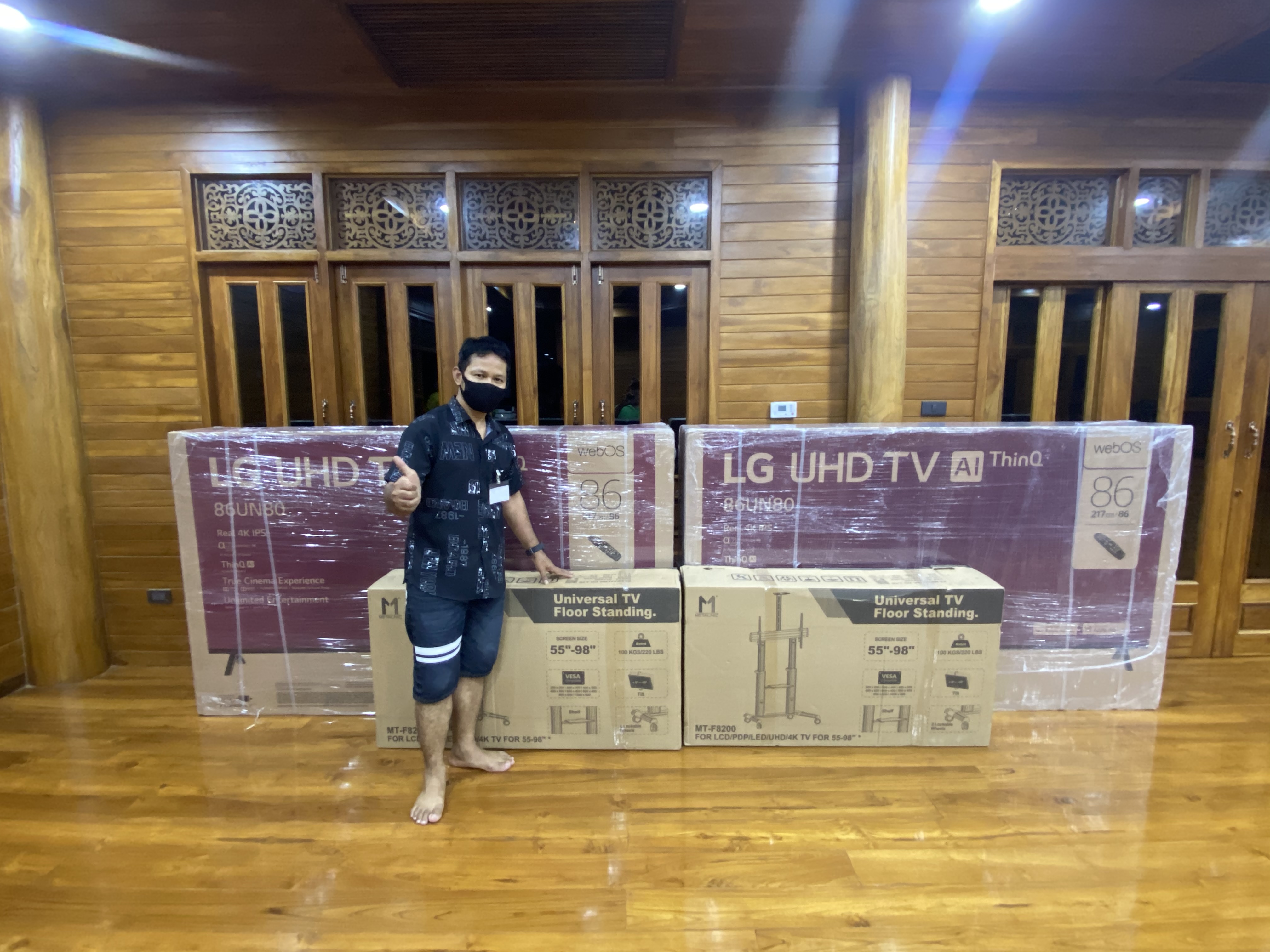 JMTVSTAND MT-F8200 ขาตั้งพื้นทีวีมีล้อเลื่อน(TV Stand) วัสดุ Aluminium อลูมิเนียม แบบล้อเลื่อนปรับสูง/ต่ำได้ 55"-98" นิ้ว{รับประกันสินค้า 3 ปี}0964746498