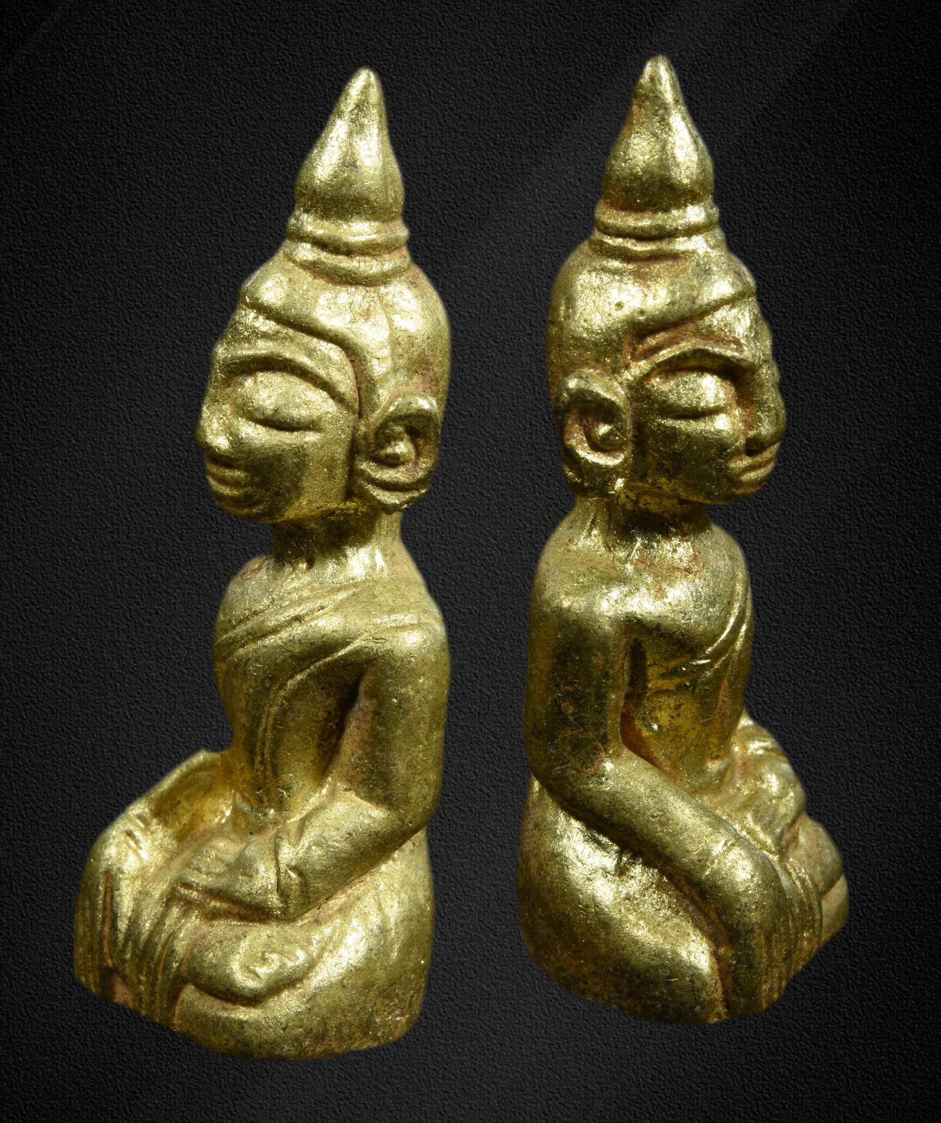 พระเชียงรุ้ง เนื้อเปียกทอง ขนาดห้อยคอ