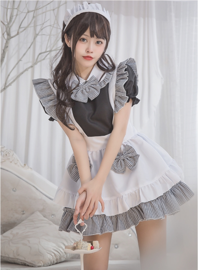ชุดmaid ชุดสาวเสิร์ฟ ขาวดำ แต่งโบว์ลายสก๊อตขาวดำเล็กๆ