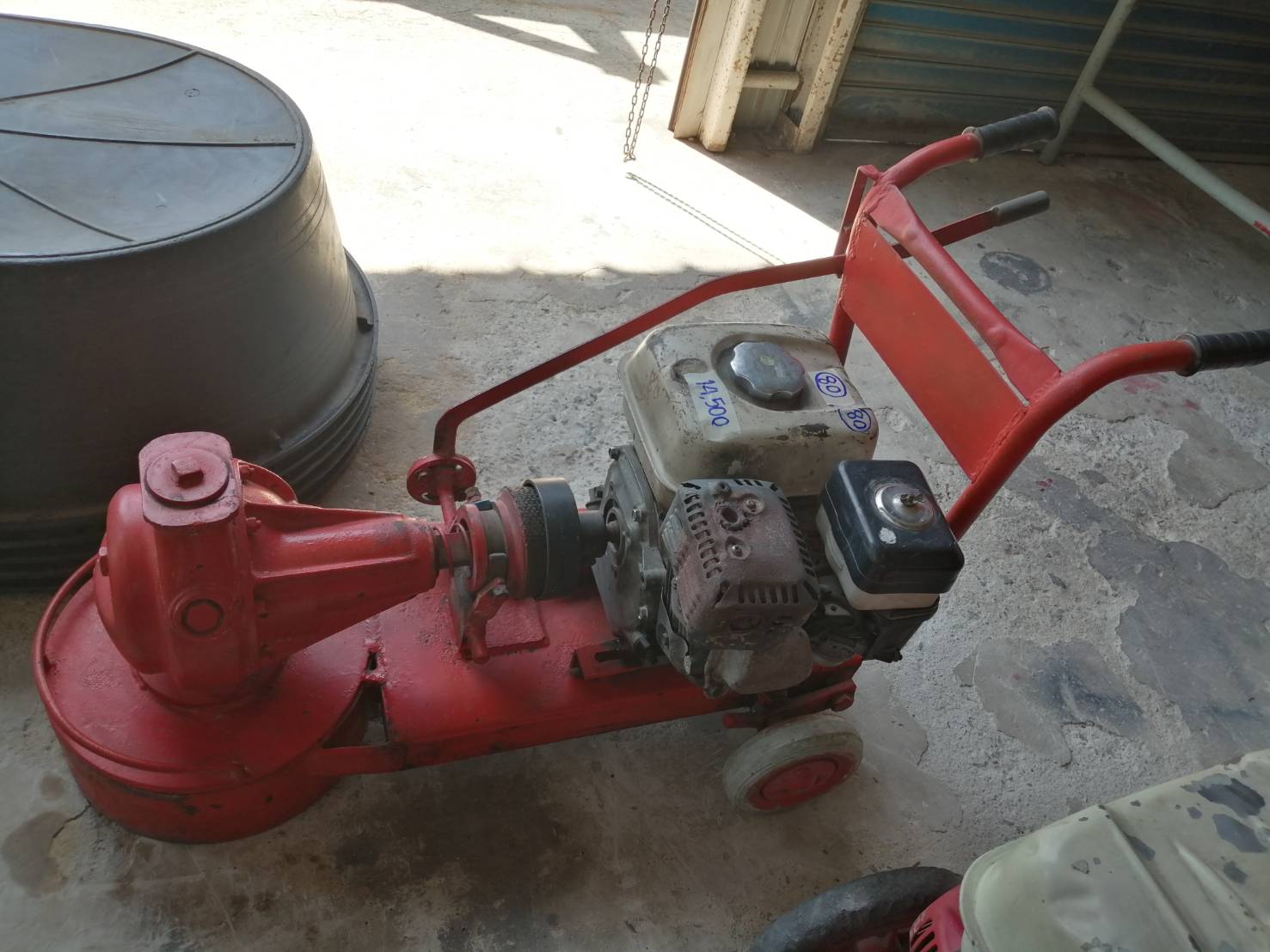 แท่นขัดหินอ่อนพร้อมเครื่อง HONDA 5.5 HP เก่า