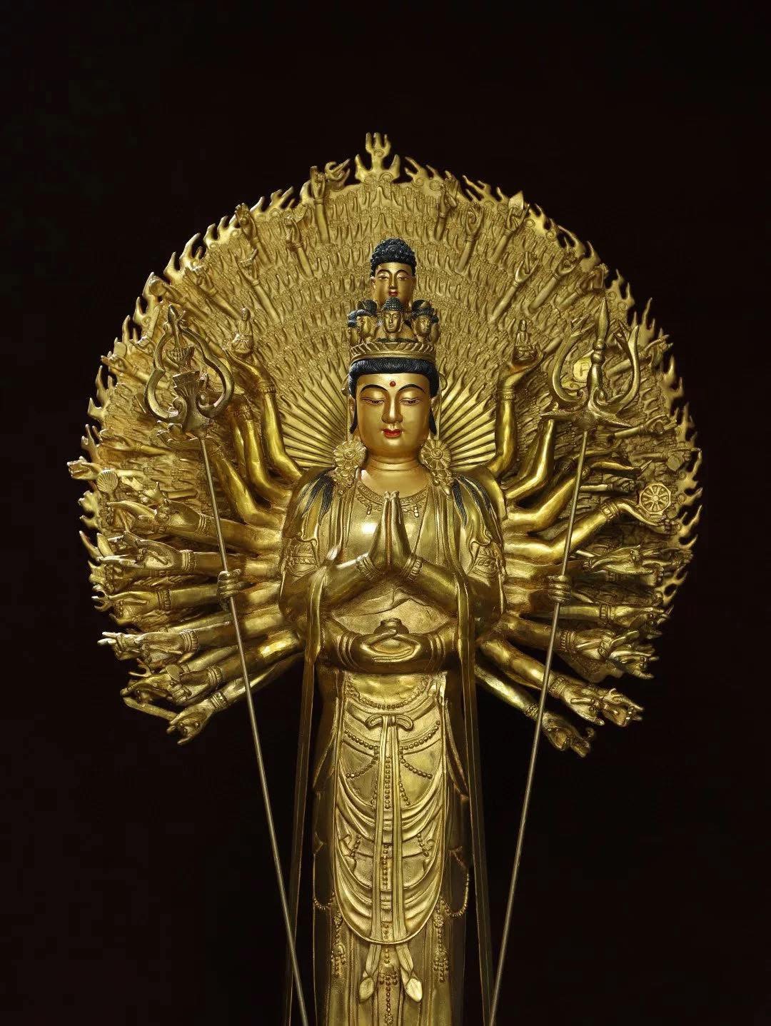 Pre-Order : พระโพธิสัตว์กวนอิม เจ้าแม่กวนอิม ปางพันมือ สูง 88 cm