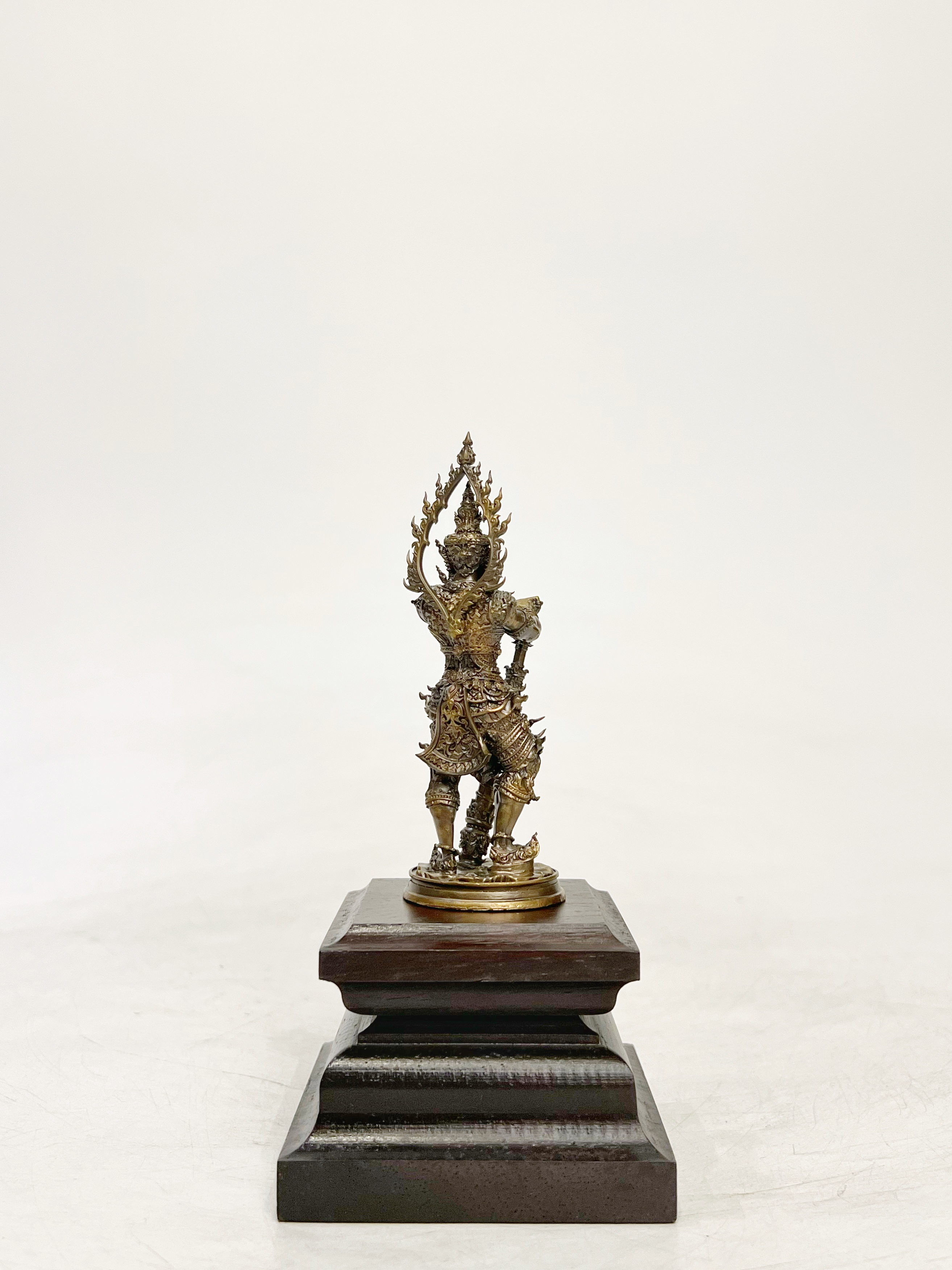 ท้าวเวสสุวรรณ สูง 4 นิ้ว