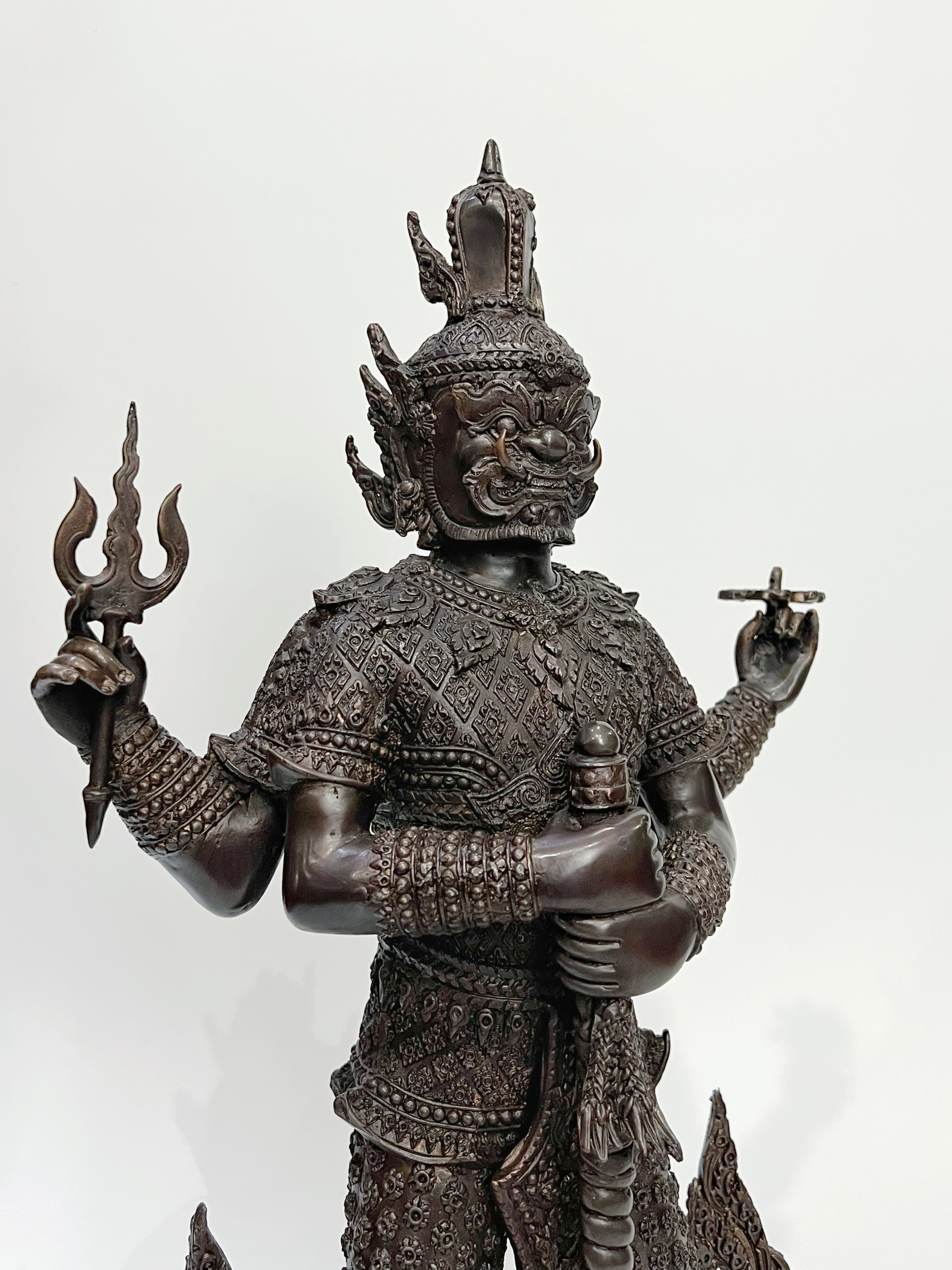 ท้าวเวสสุวรรณ หน้าตัก 9 นิ้ว