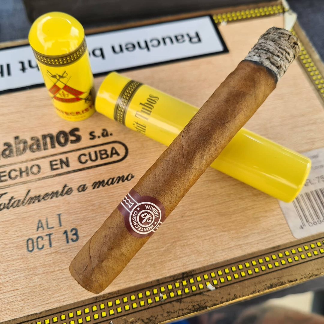 Montecristo Petit tubes