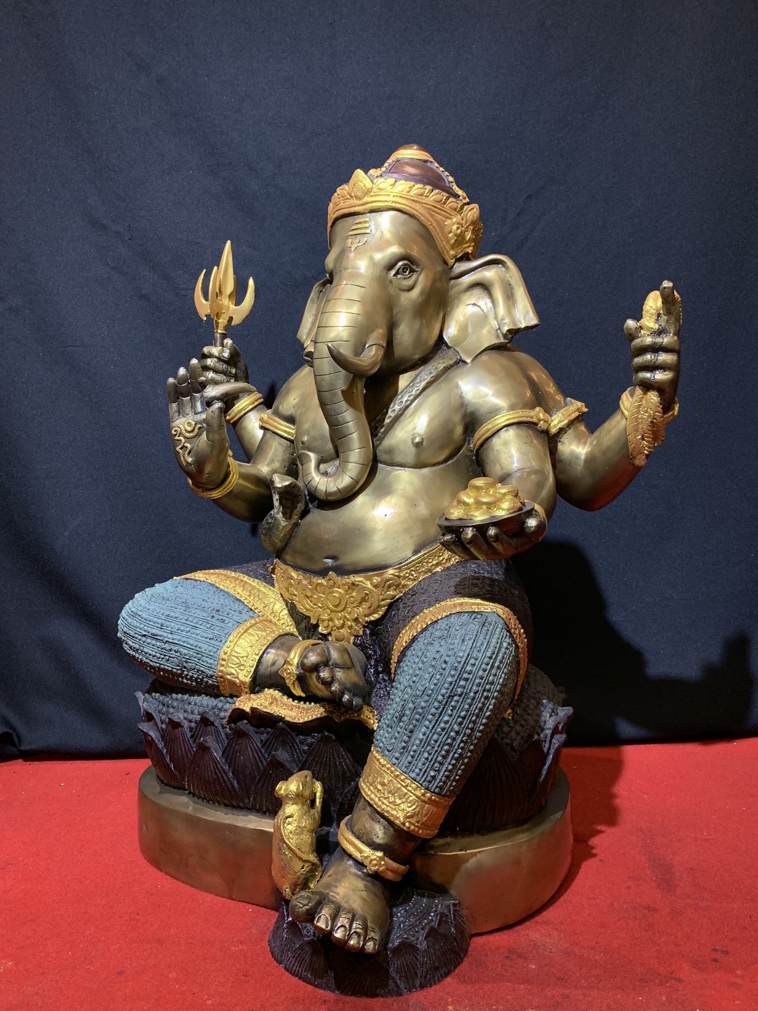 พระพิฆเนศ ปางเอกทันตะ หน้าตัก 16 นิ้ว (นั่งบัวห้อยขา)