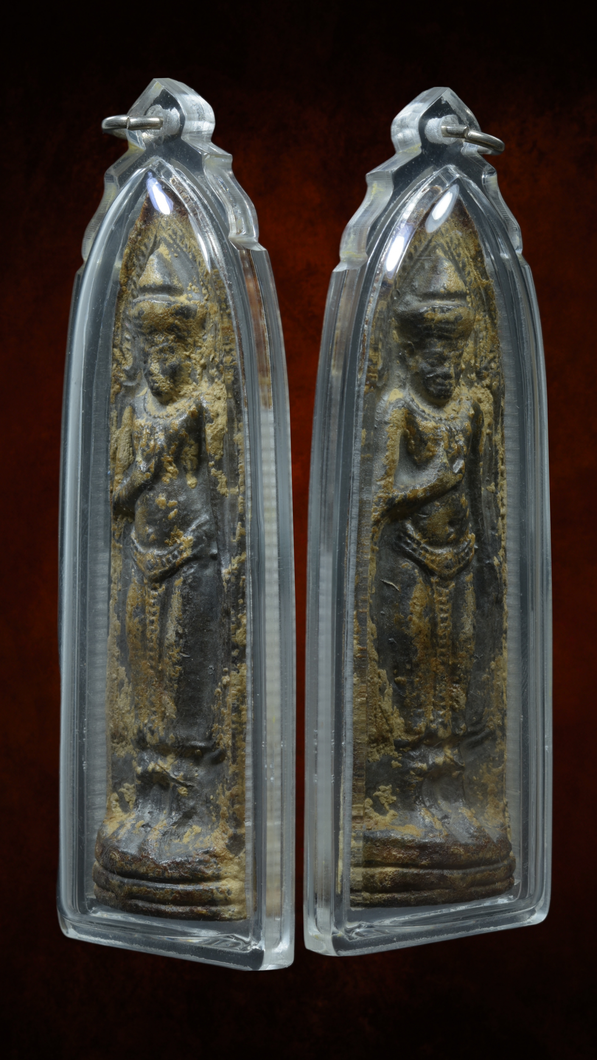 พระร่วงยืนประทานพร หลังรางปืน เนื้อชินตะกั่ว