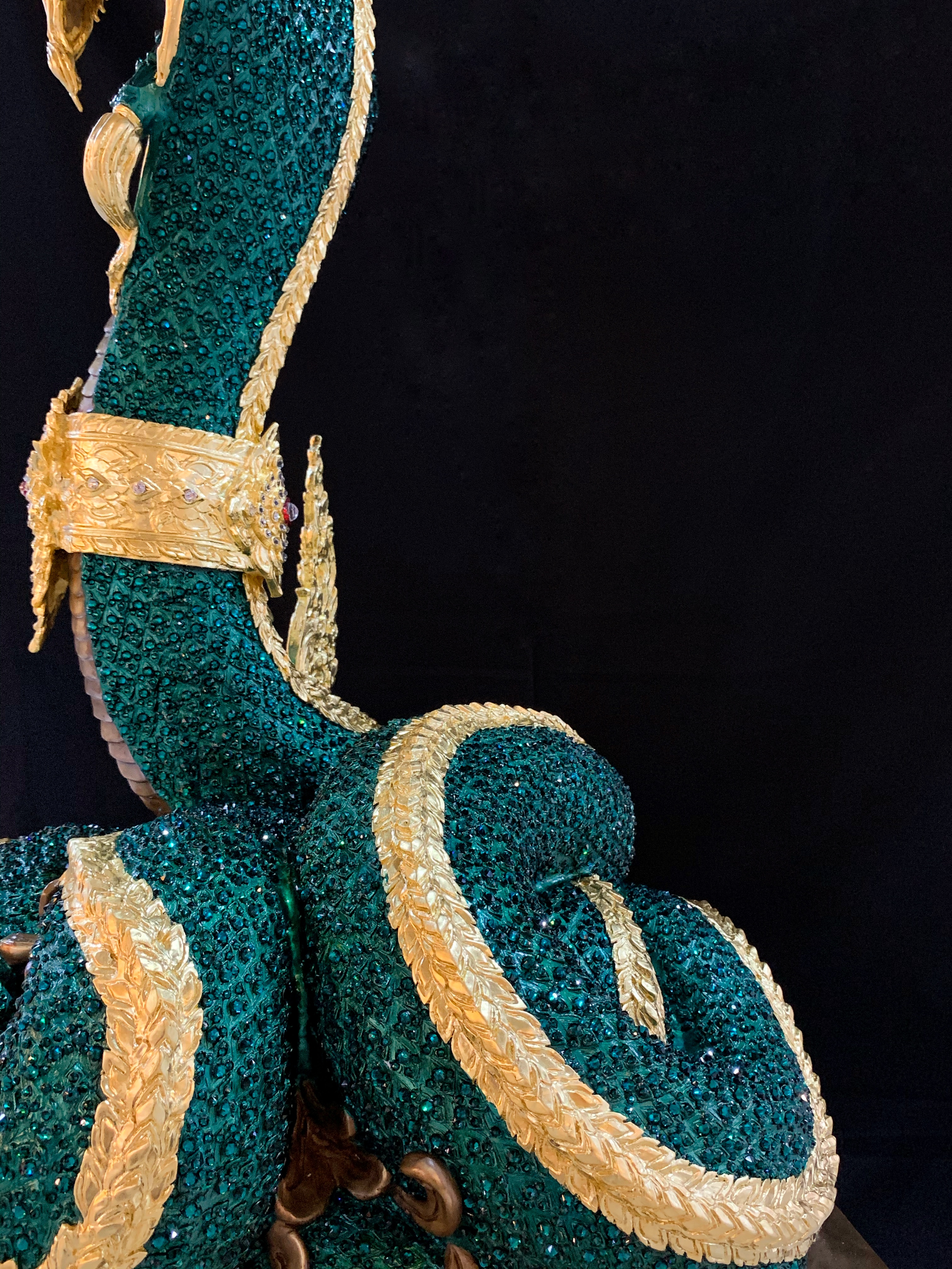 พญานาค สูง 159 cm.