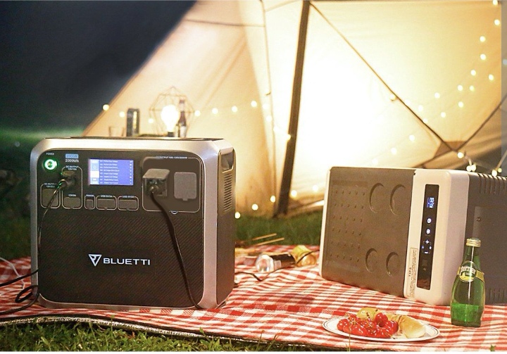 Bluetti AC200P 640,000mAh/2,000Wh แบตเตอรี่สำรองอเนกประสงค์
