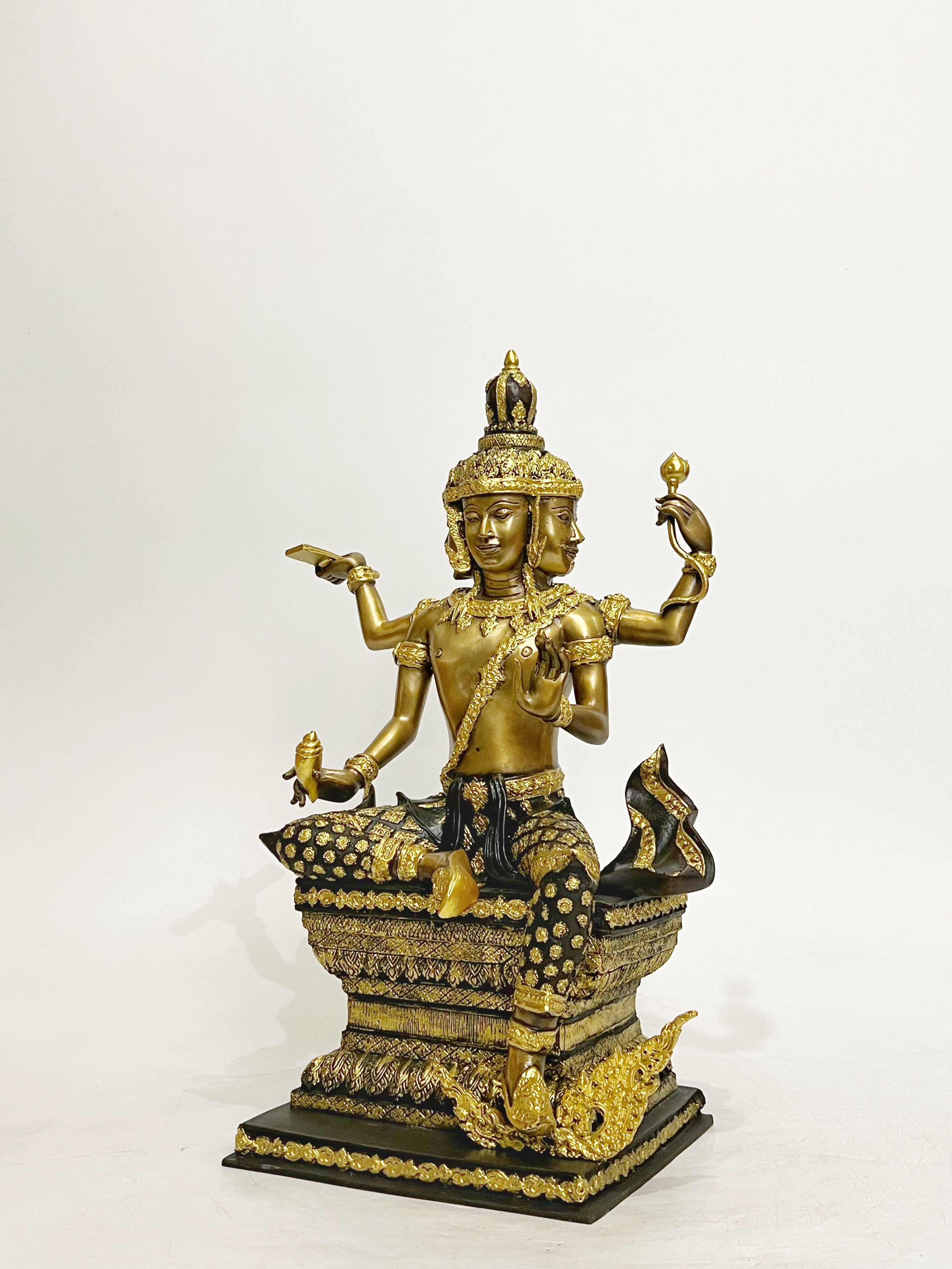 พระพรหมธาดา บันดาลโชค หน้าตัก 7 นิ้ว