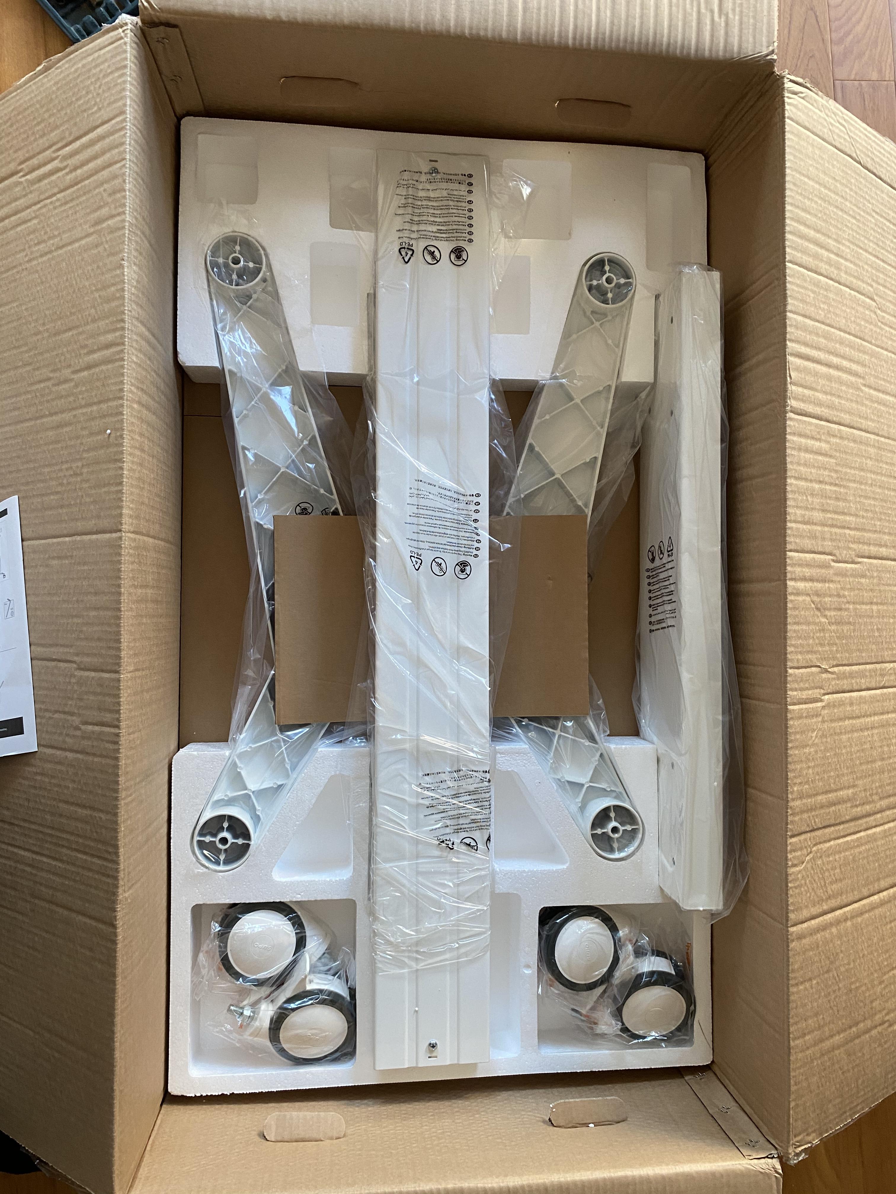 JMTVSTAND MT-F9400 ขาตั้งพื้นทีวีมีล้อเลื่อนTV Stand วัสดุ Aluminium อลูมิเนียม{สีขาว} แข็งแรง สวยหรู ทรงทันสมัย รองรับทีวี 70"-120"นิ้ว{รับประกัน 3 ปี}0964746498