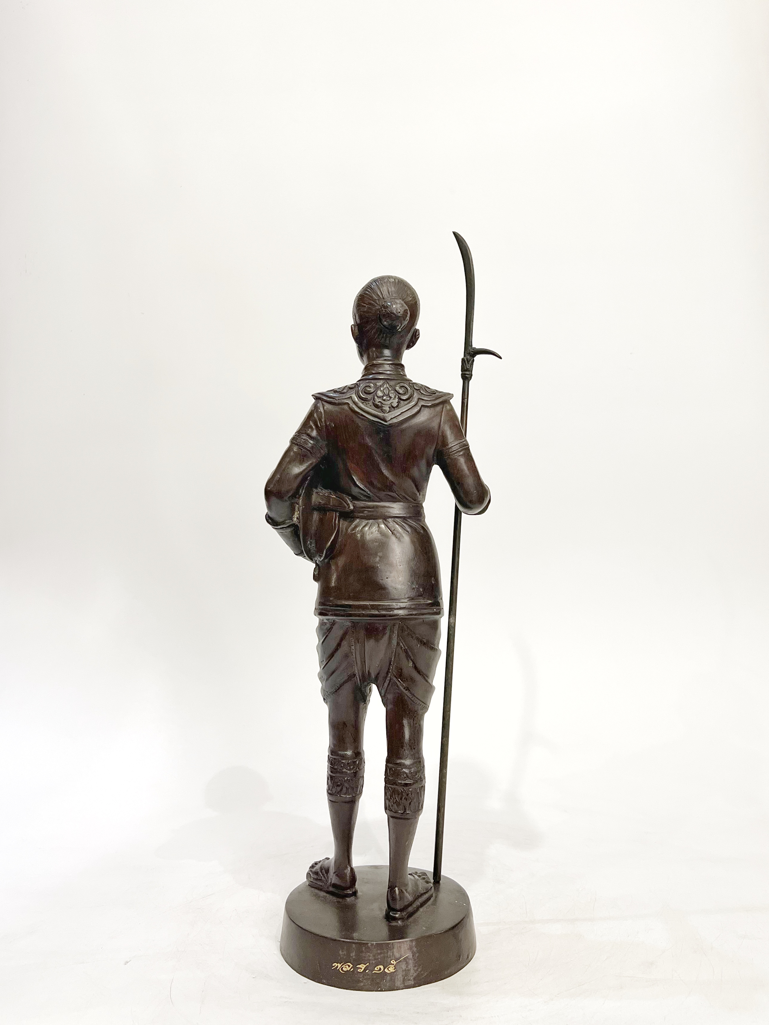 สมเด็จพระสุริโยทัย หน้าตัก 7 นิ้ว