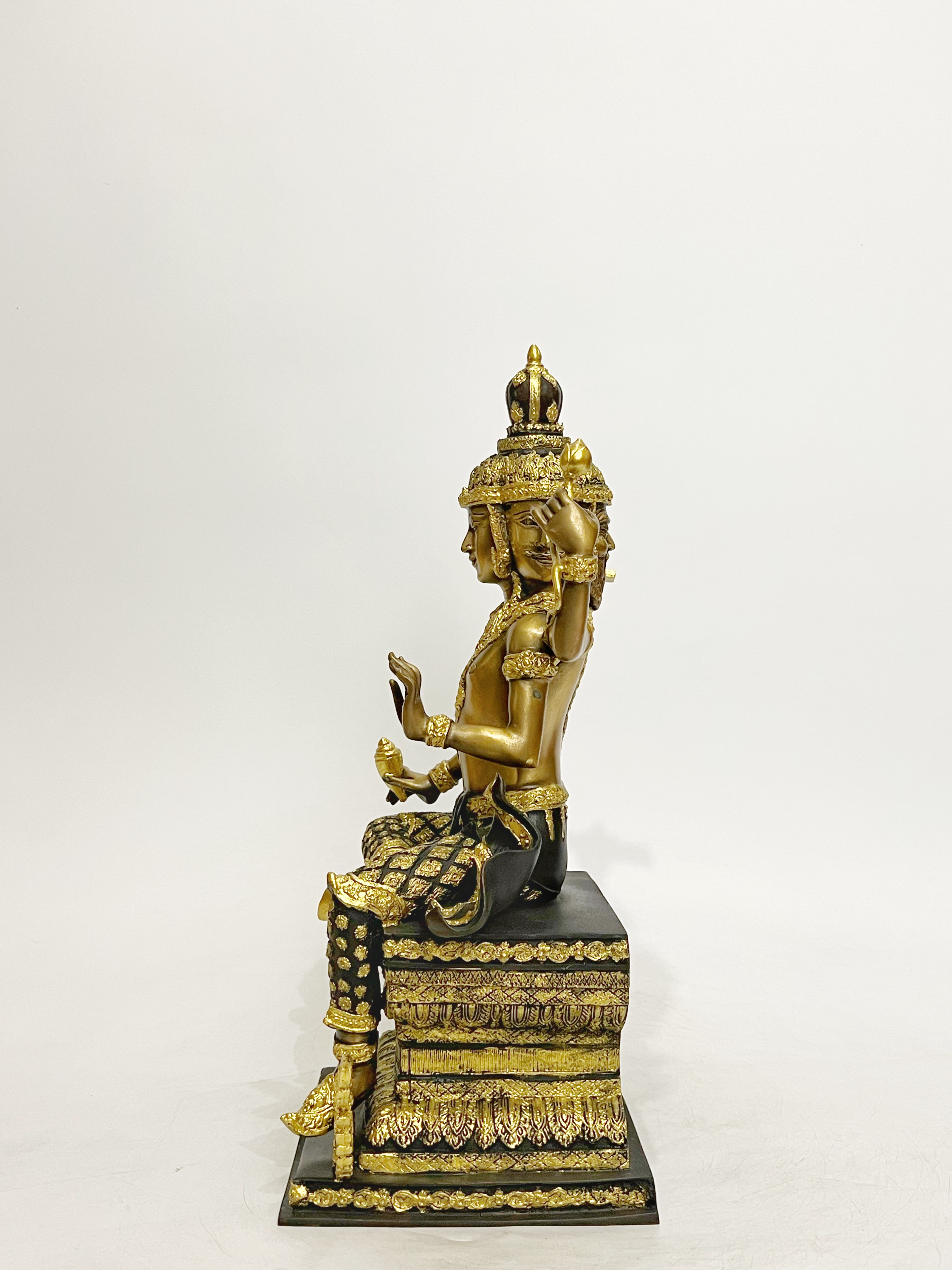 พระพรหมธาดา บันดาลโชค หน้าตัก 7 นิ้ว