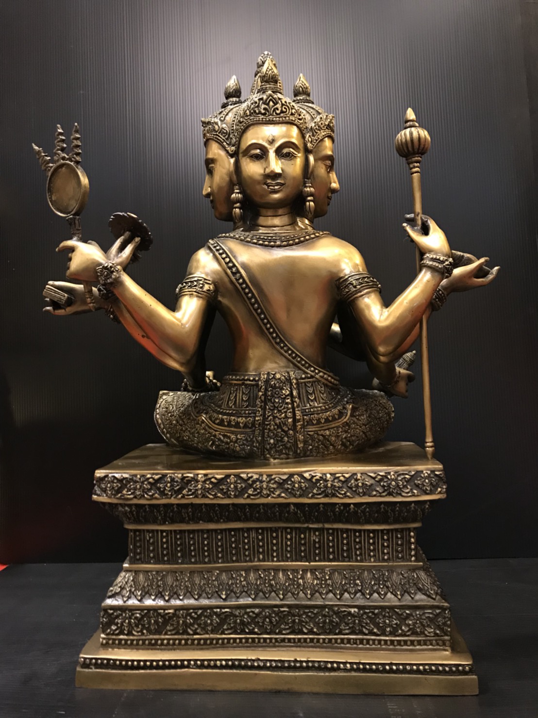 พระพรหม หน้าตัก 9.9 นิ้ว