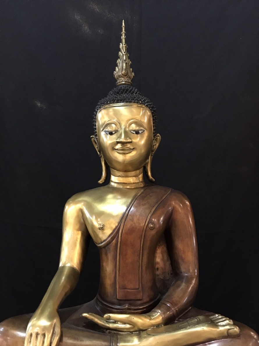 หลวงพ่อพระใส 52 รุ่น บารมีพ่อ หน้าตัก 19 นิ้ว