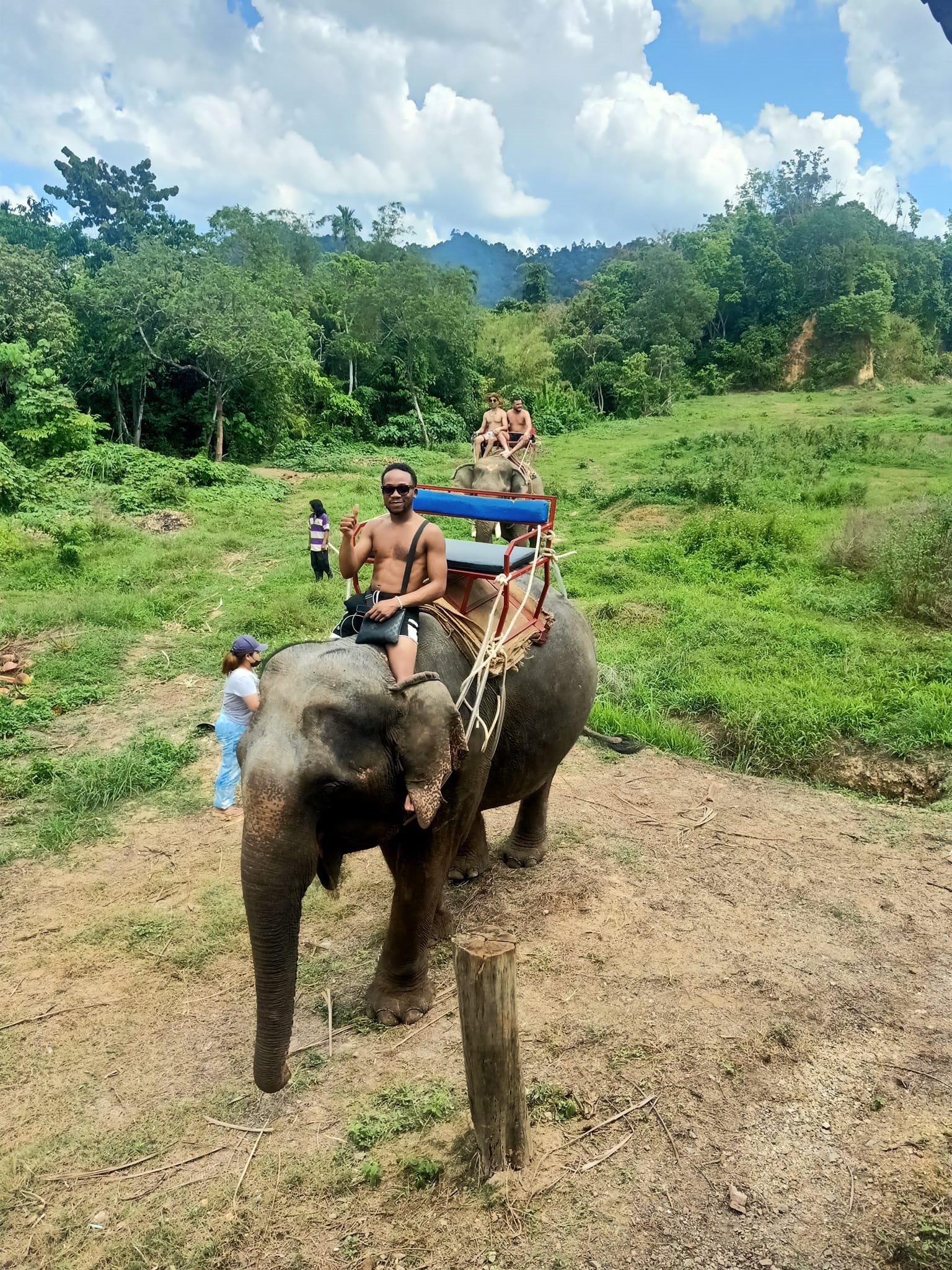 อันดับ 1 ทัวร์ขี่ช้าง กระบี่ ทัวร์นั่งช้างกระบี่