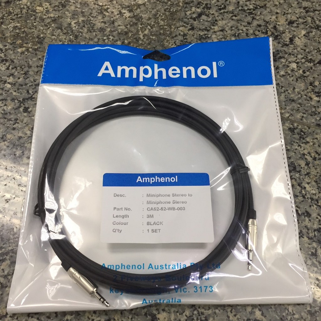 AMPHENOLสายTR-STหัวท้าย 3M CA52-52-C-3