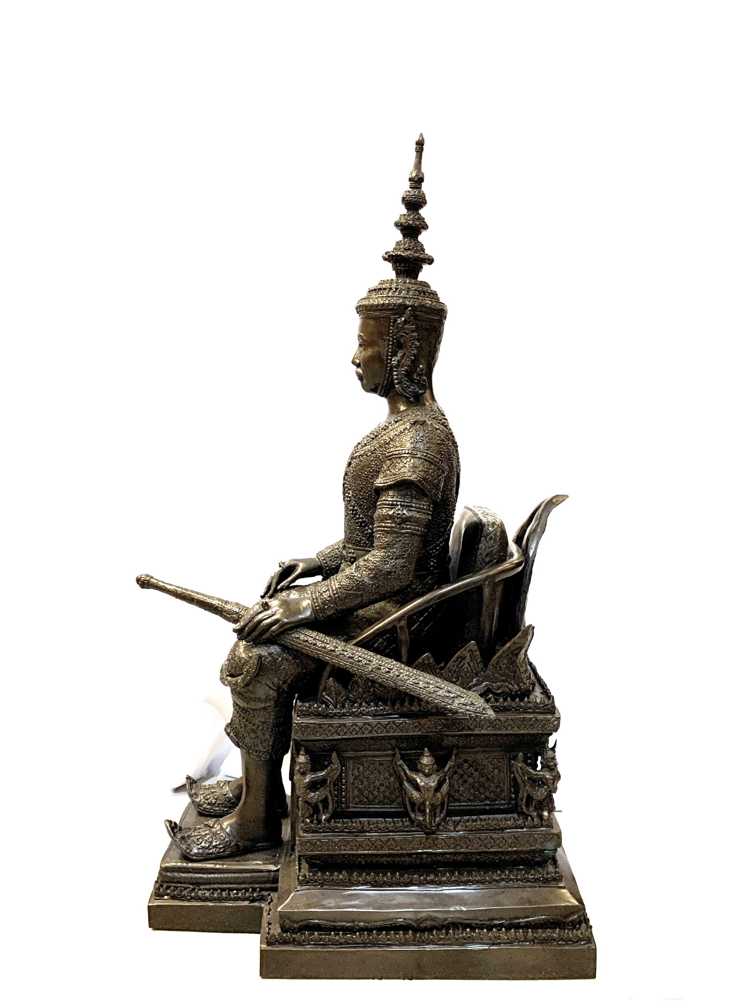 รัชกาลที่ 5 นั่งบัลลังก์ หน้าตัก 14 นิ้ว