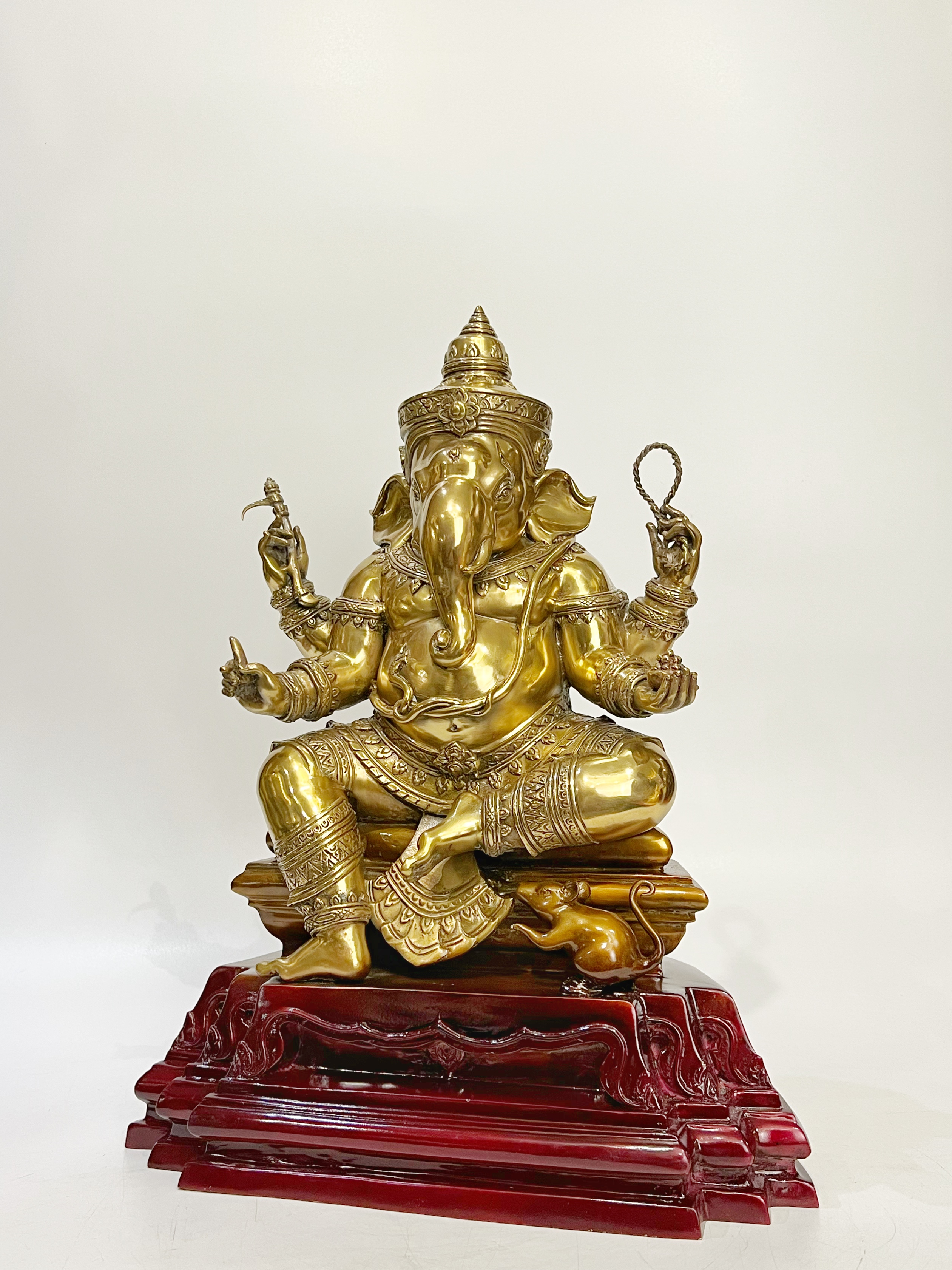 พระพิฆเนศ : พระสิทธิทากายะคณปติ หน้าตัก 9 นิ้ว (หมายเลข 38)