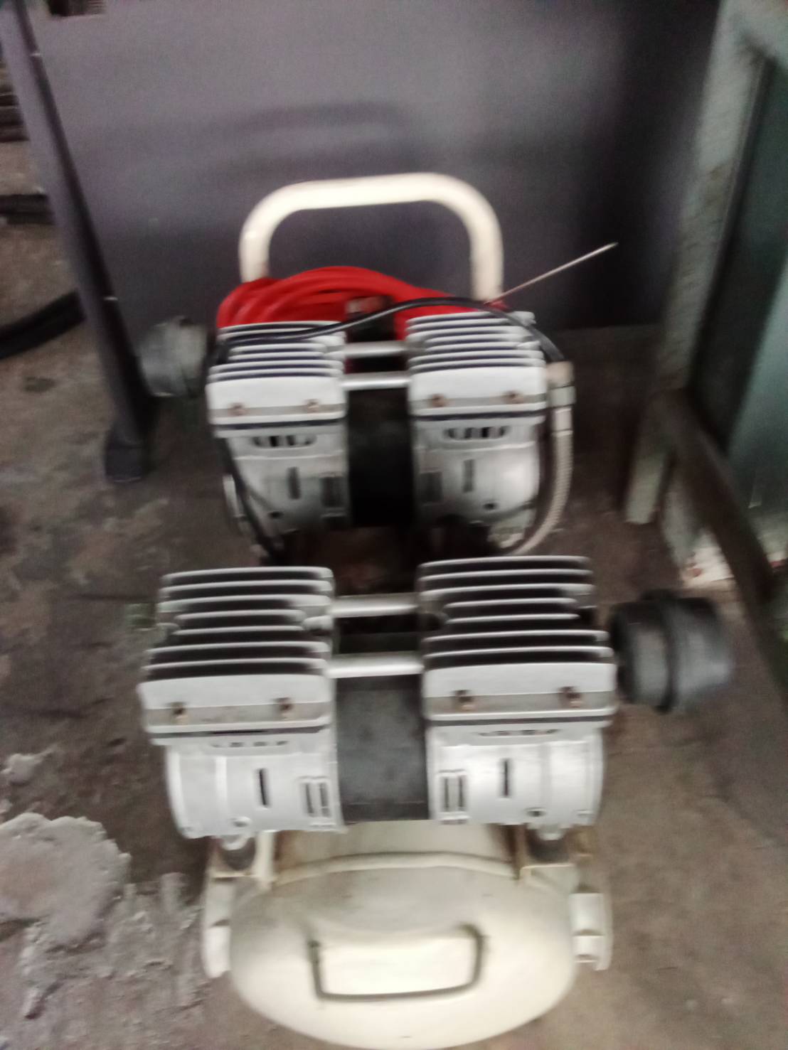 ปั้มลมไร้น้ำมัน JR-TO-250 50L