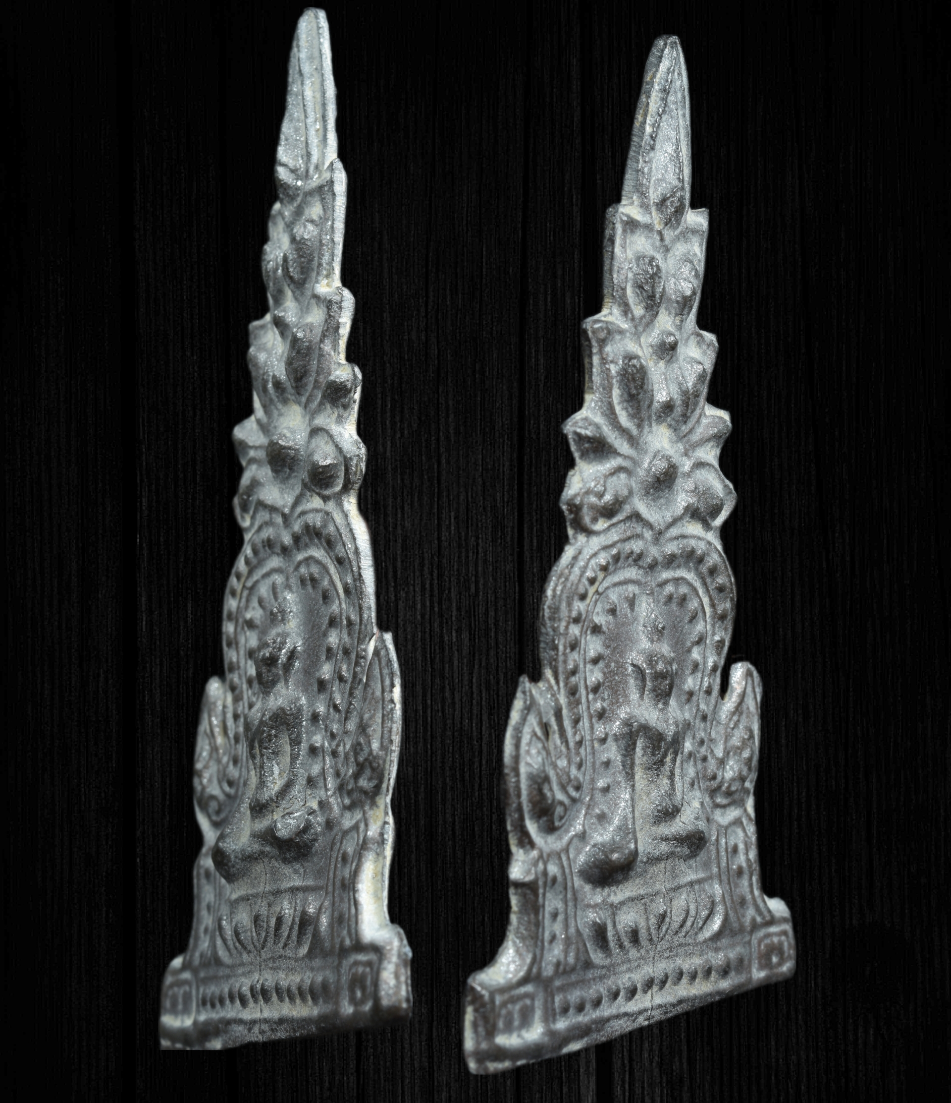 พระซุ้มจิก หลังภาษาจีน เนื้อชินผิวปรอท