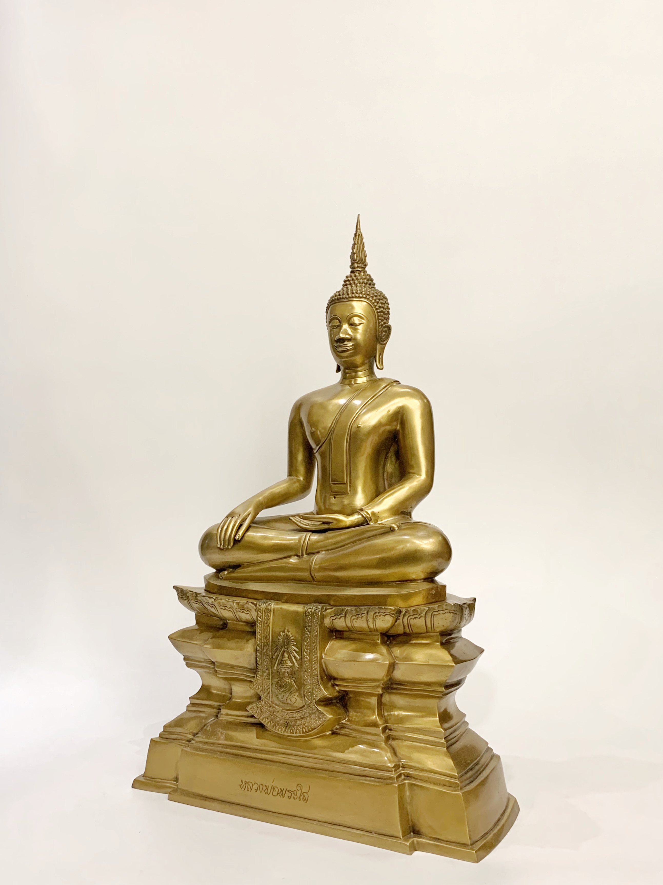 หลวงพ่อพระใส หน้าตัก 9 นิ้ว