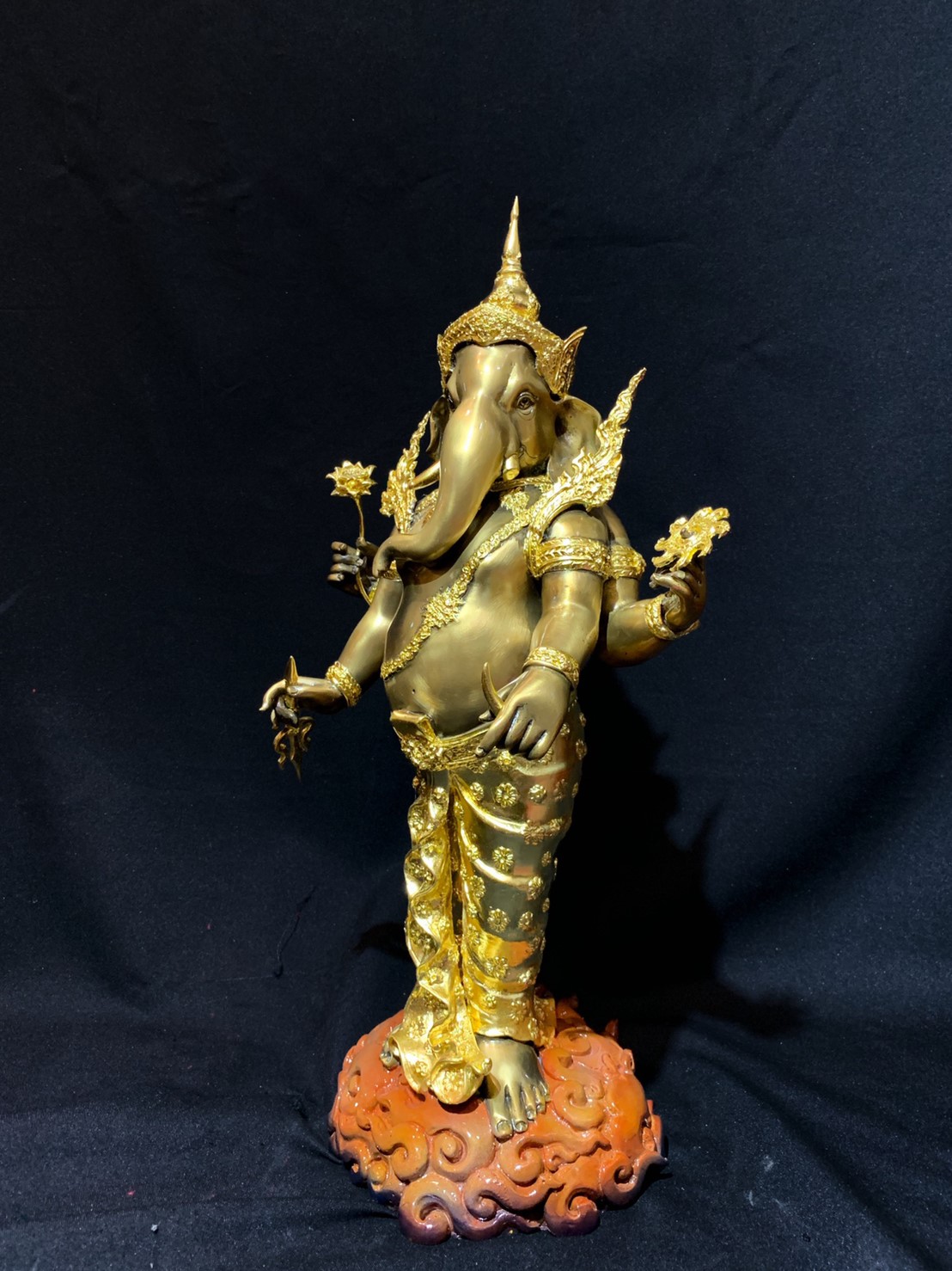 พระพิฆเนศ ปางเหนือเมฆ หน้าตัก 9 นิ้ว