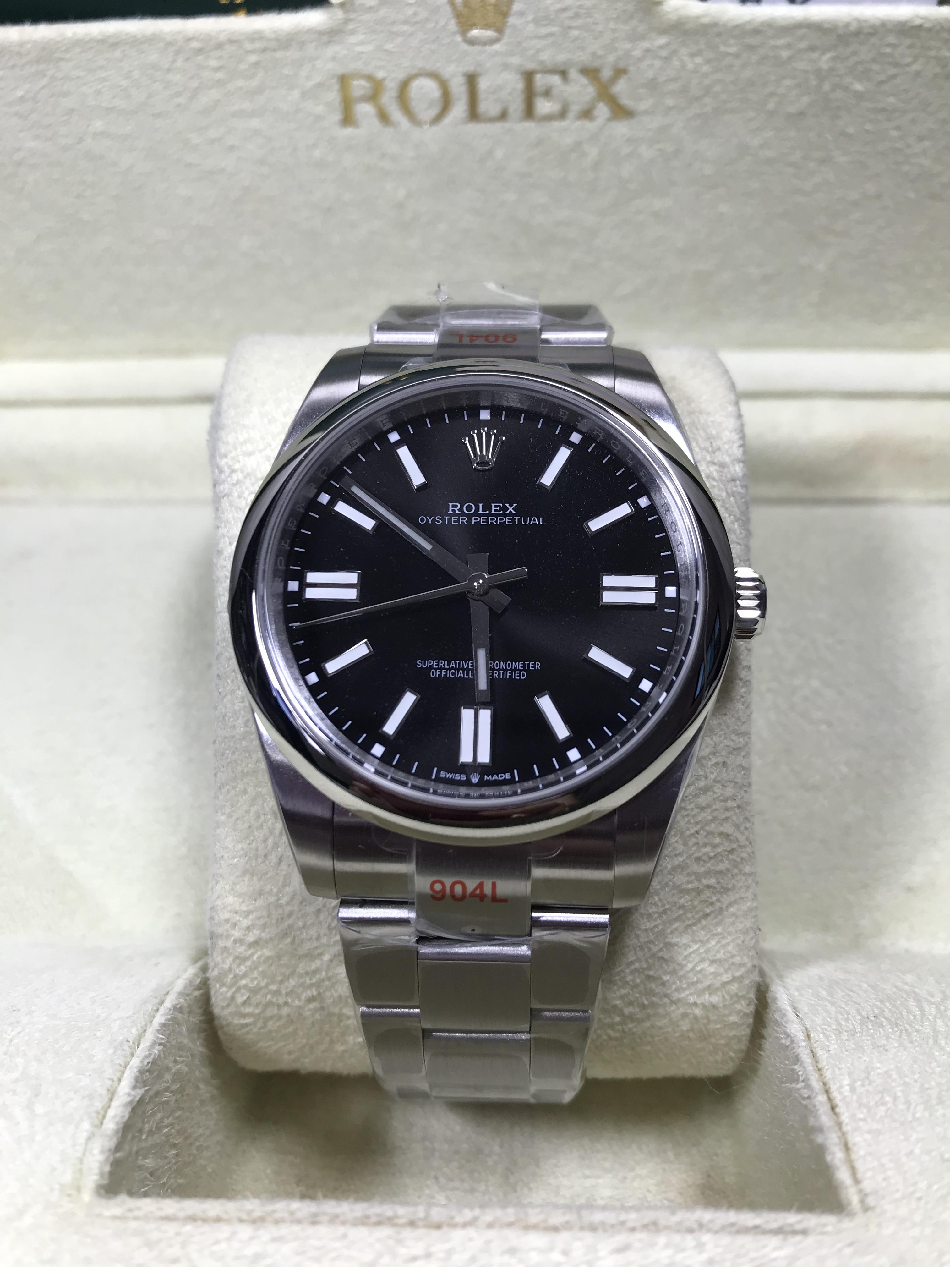 Rolex Oyster Perpetual 41 (Swiss EW)