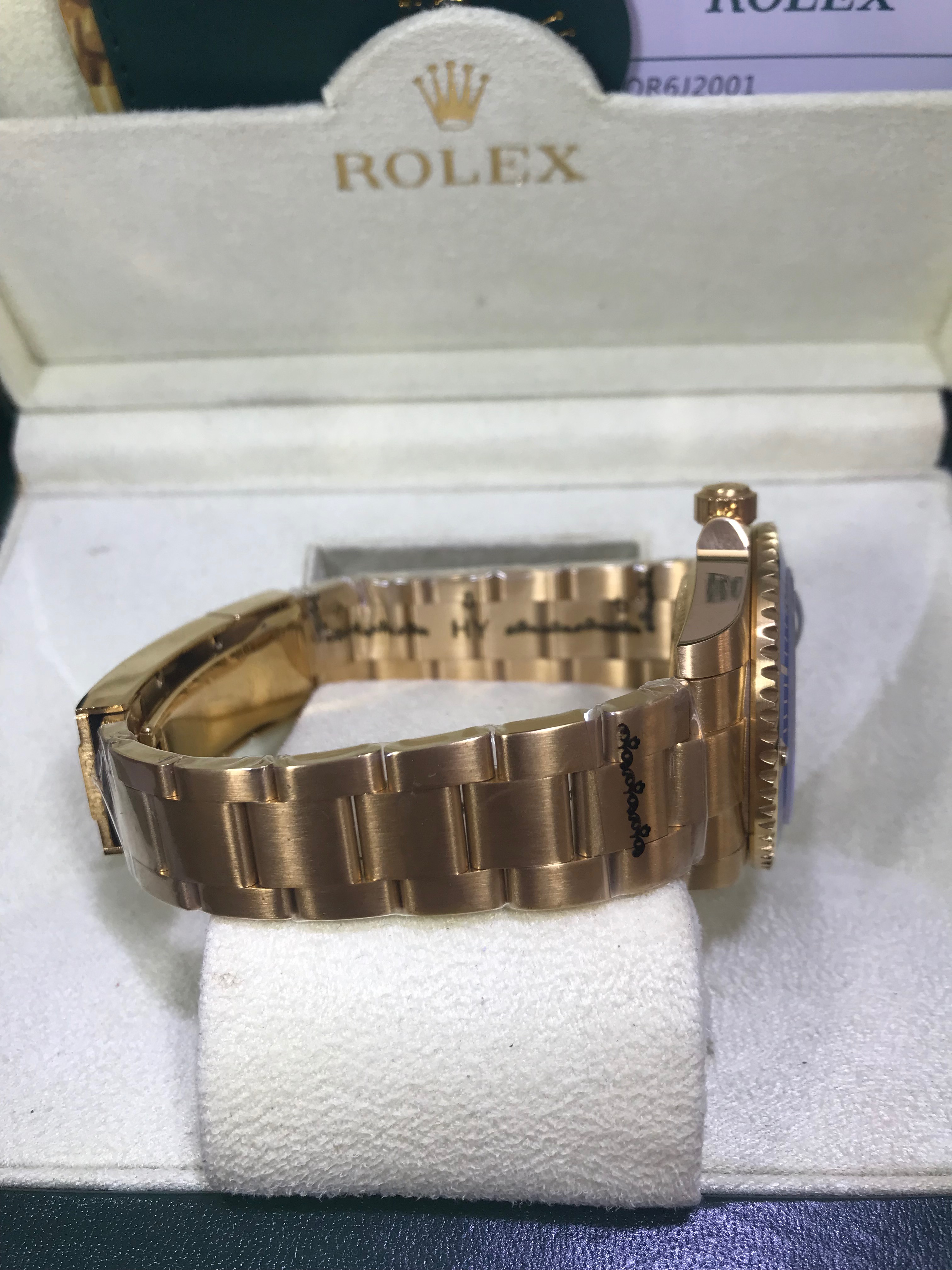 Rolex Submariner Gold