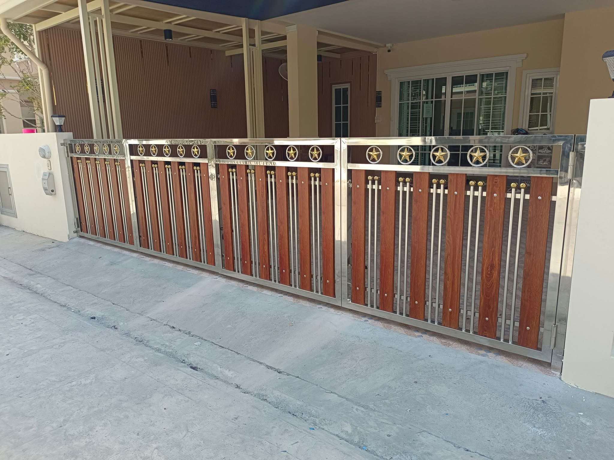 ช่างสแตนเลส ( เขตกรุงเทพ ) ประตูรีโมท ประตูรั้วบ้าน มอเตอร์รีโมท กรุงเทพและปริมณฑล 0951955898