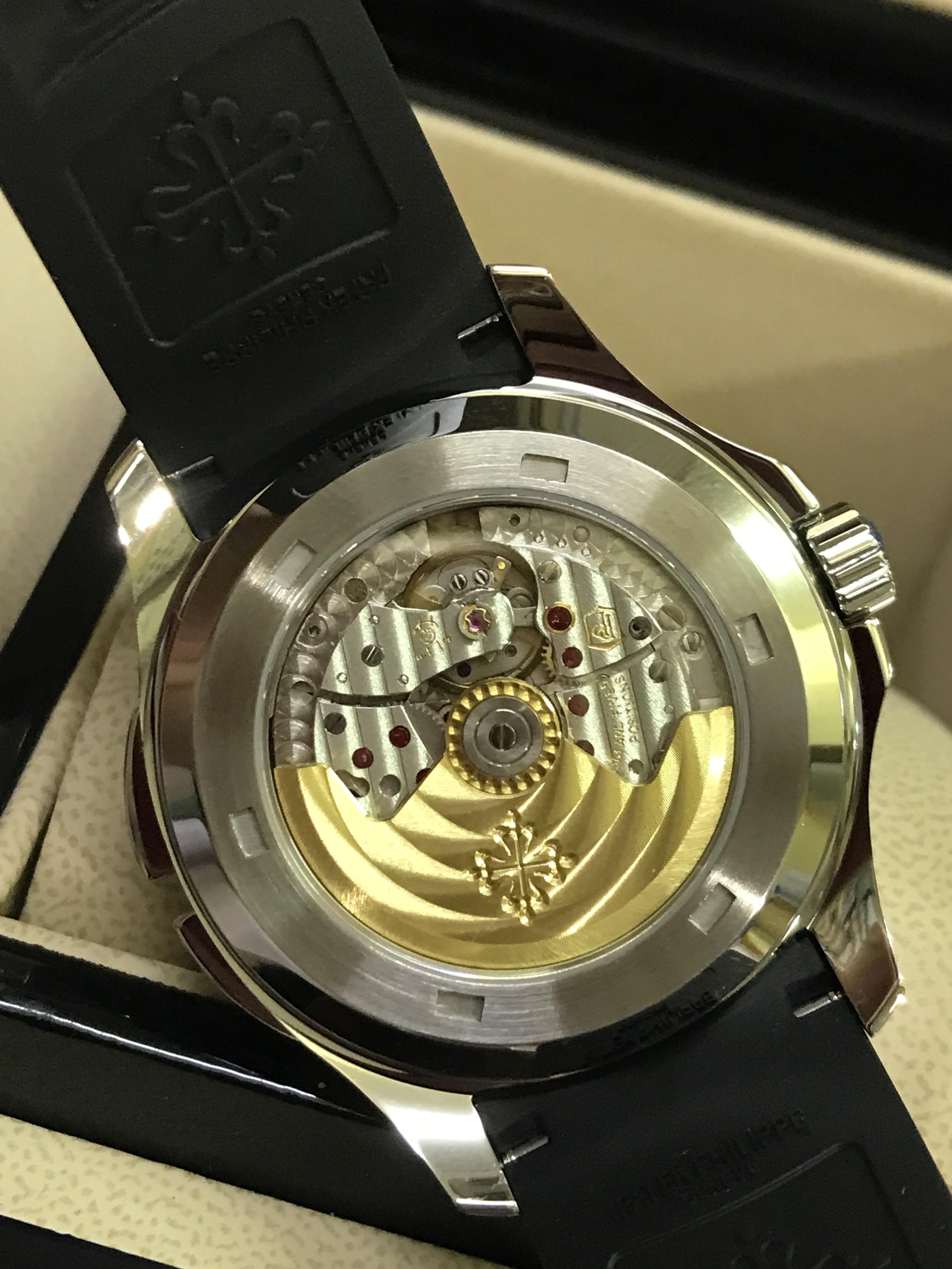 Patek Philippe Aquanaut 5164A-001