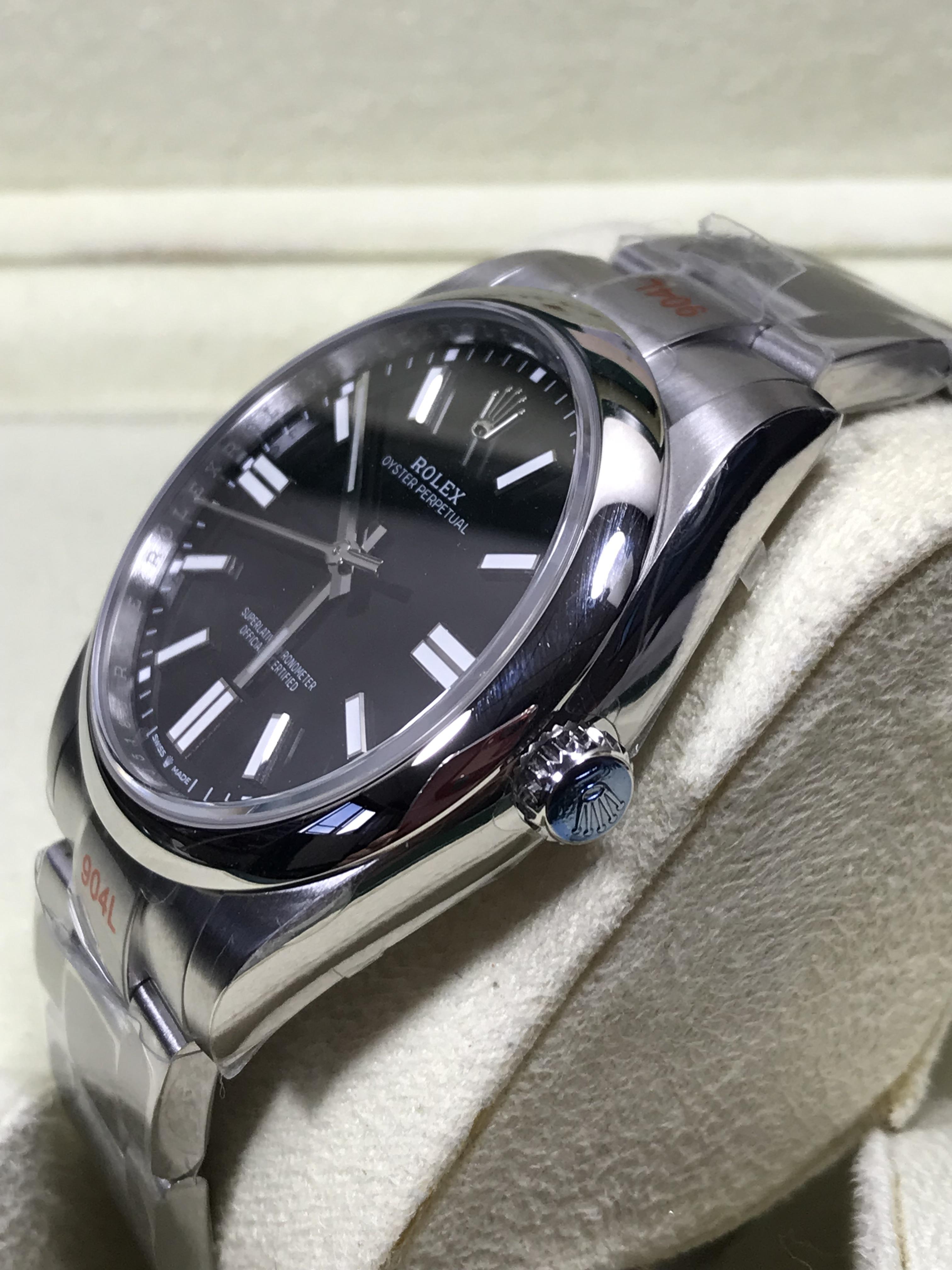 Rolex Oyster Perpetual 41 (Swiss EW)