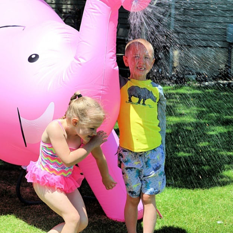 ห่วงยางช้าง ชมพู สามารถพ่นน้ำได้ Inflatable water spray elephant pink color