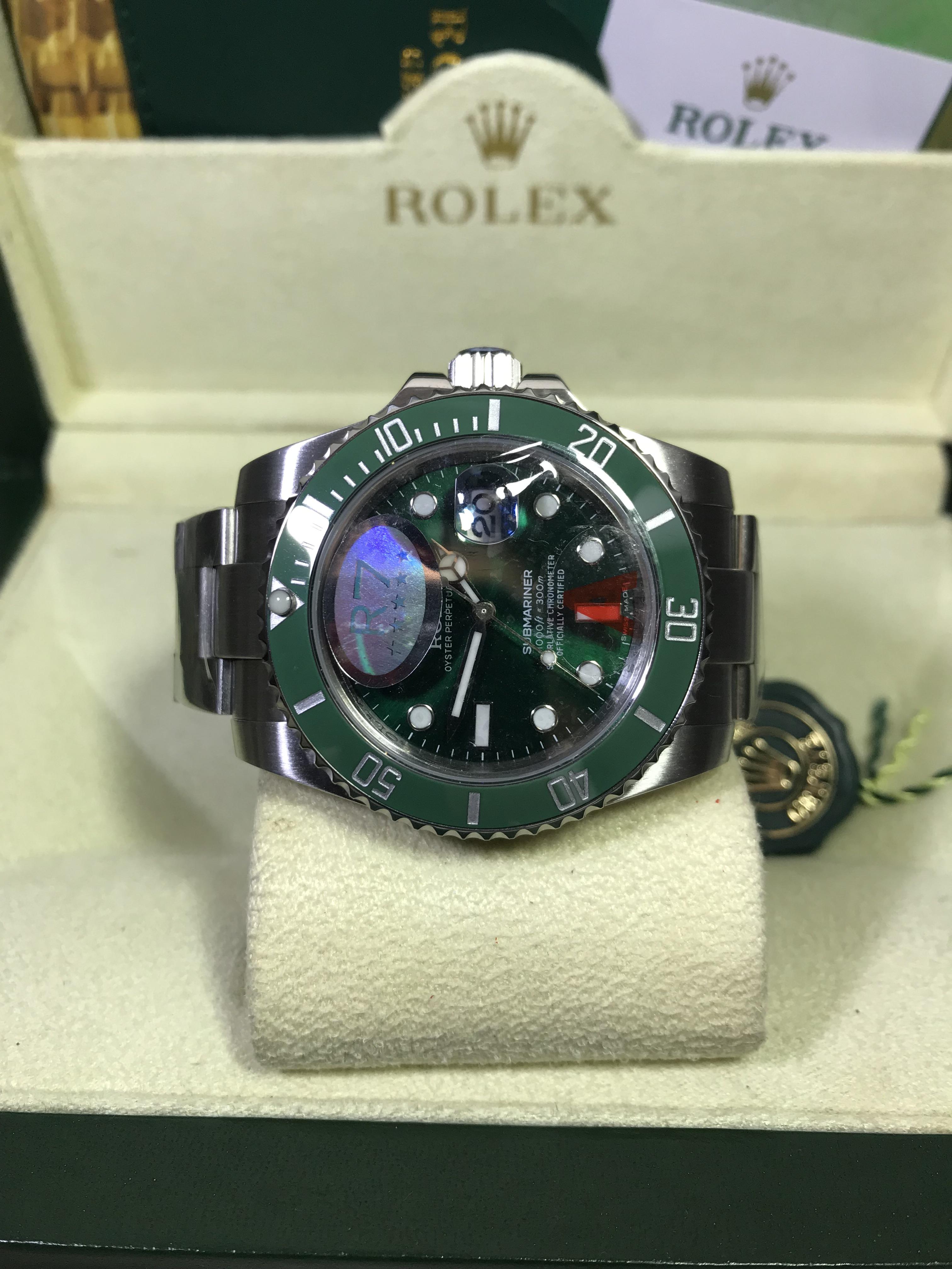 Rolex Submariner (Hulk) 5A