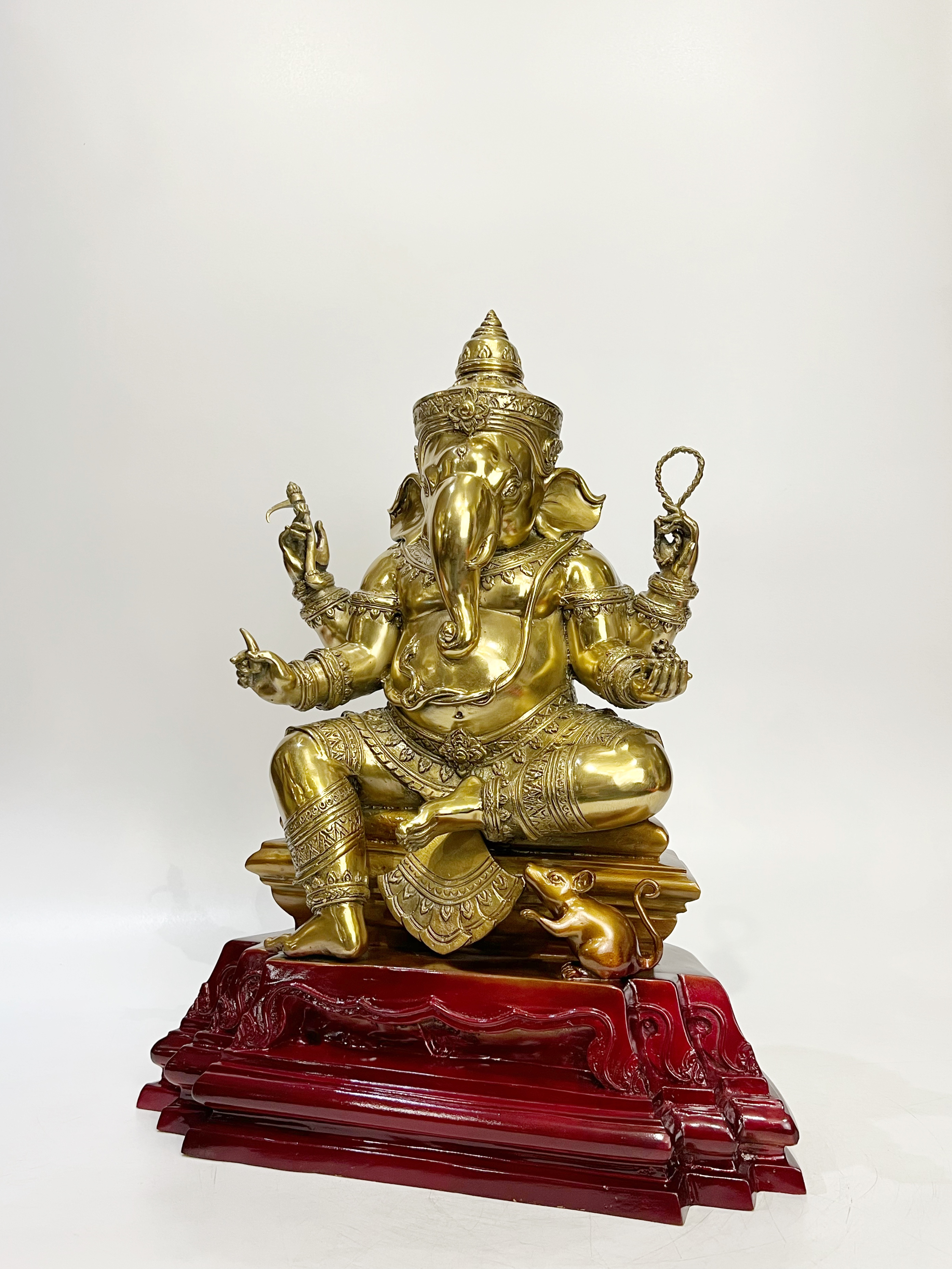 พระพิฆเนศ : พระสิทธิทากายะคณปติ หน้าตัก 9 นิ้ว (หมายเลข 5)